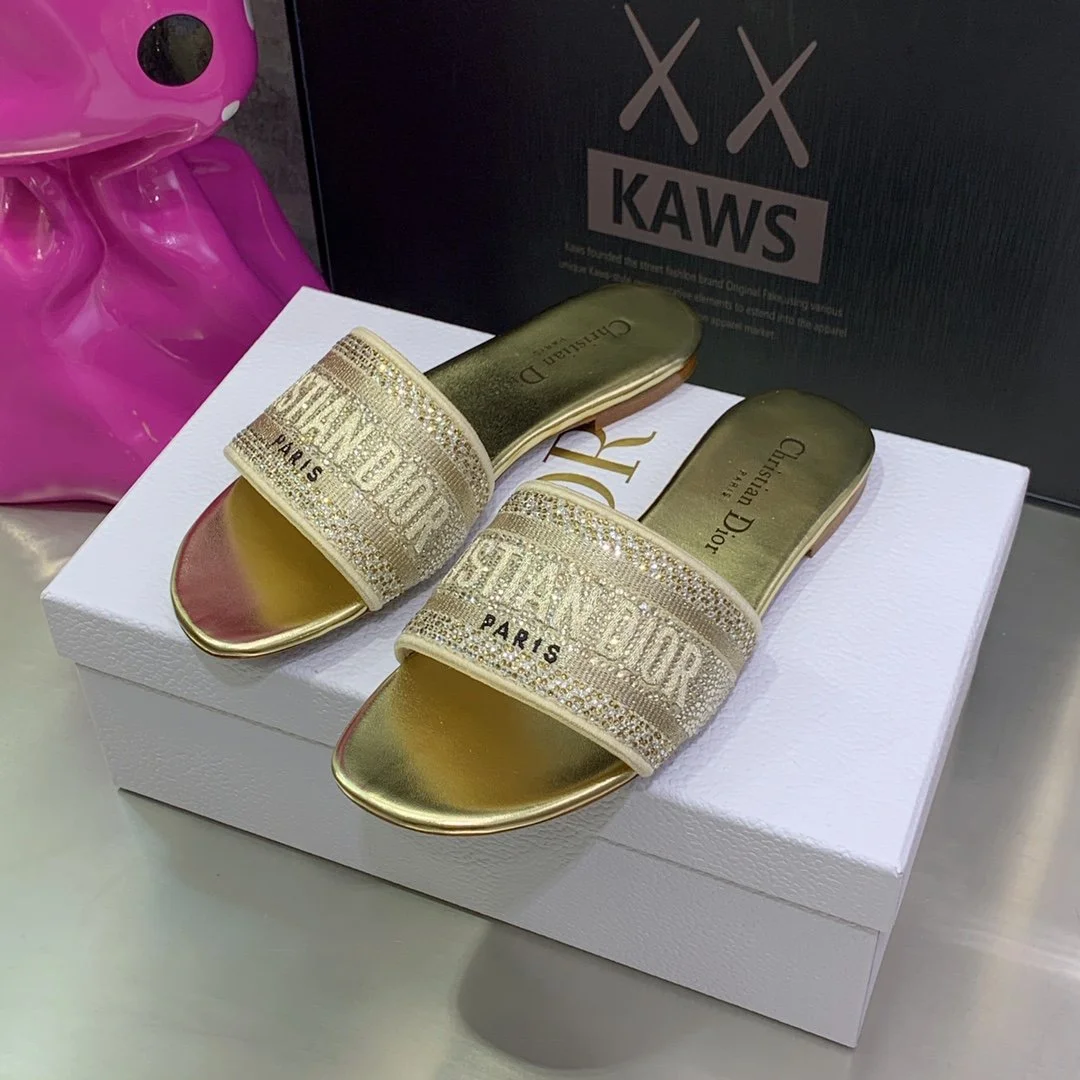 (1:1 replica) Christian Dior Women s Dway Slide Gold For Women CD