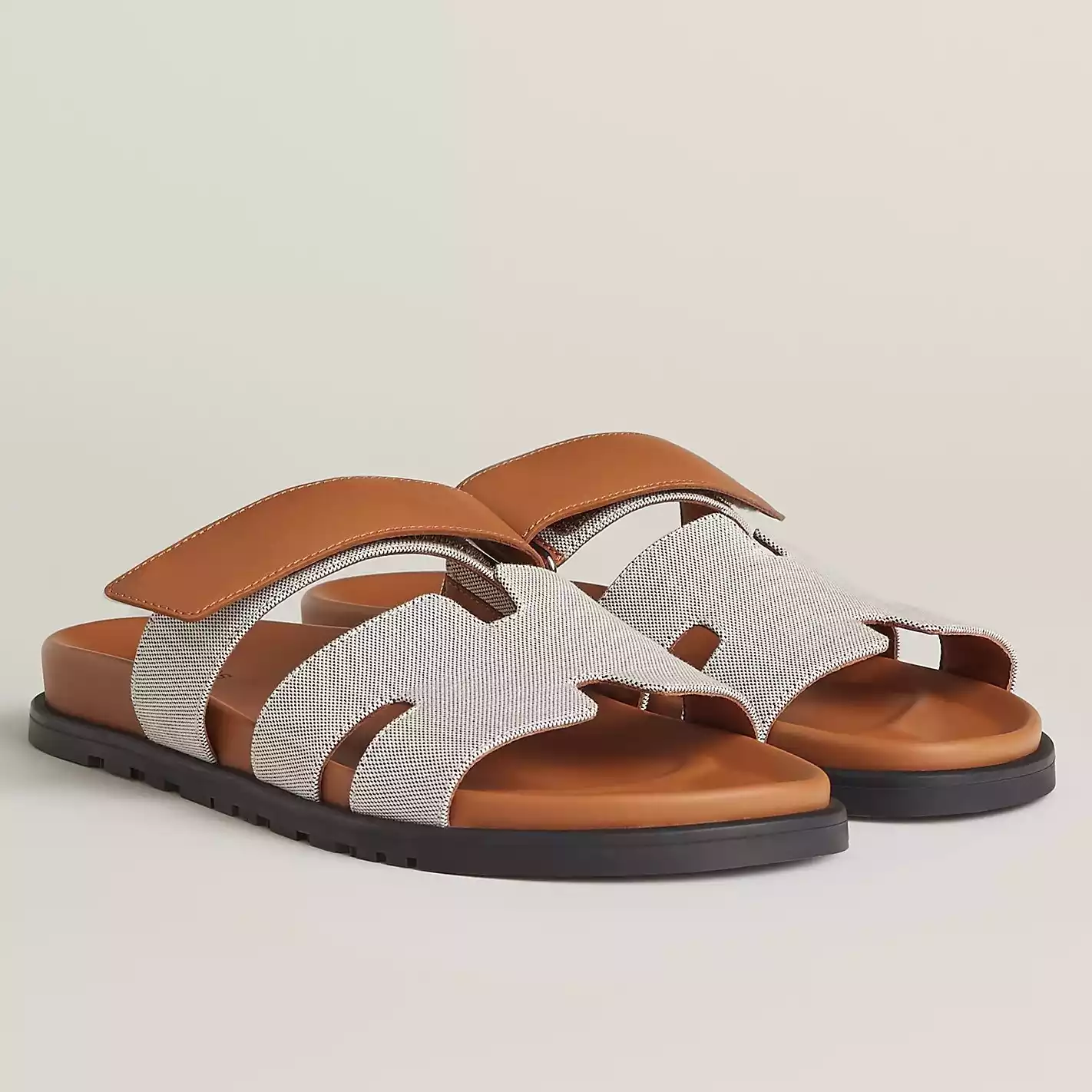 (1:1 replica) HERMES WOMEN S CHYPRE SANDALS IN CANVAS WITH BROWN LEATHER HMSD015