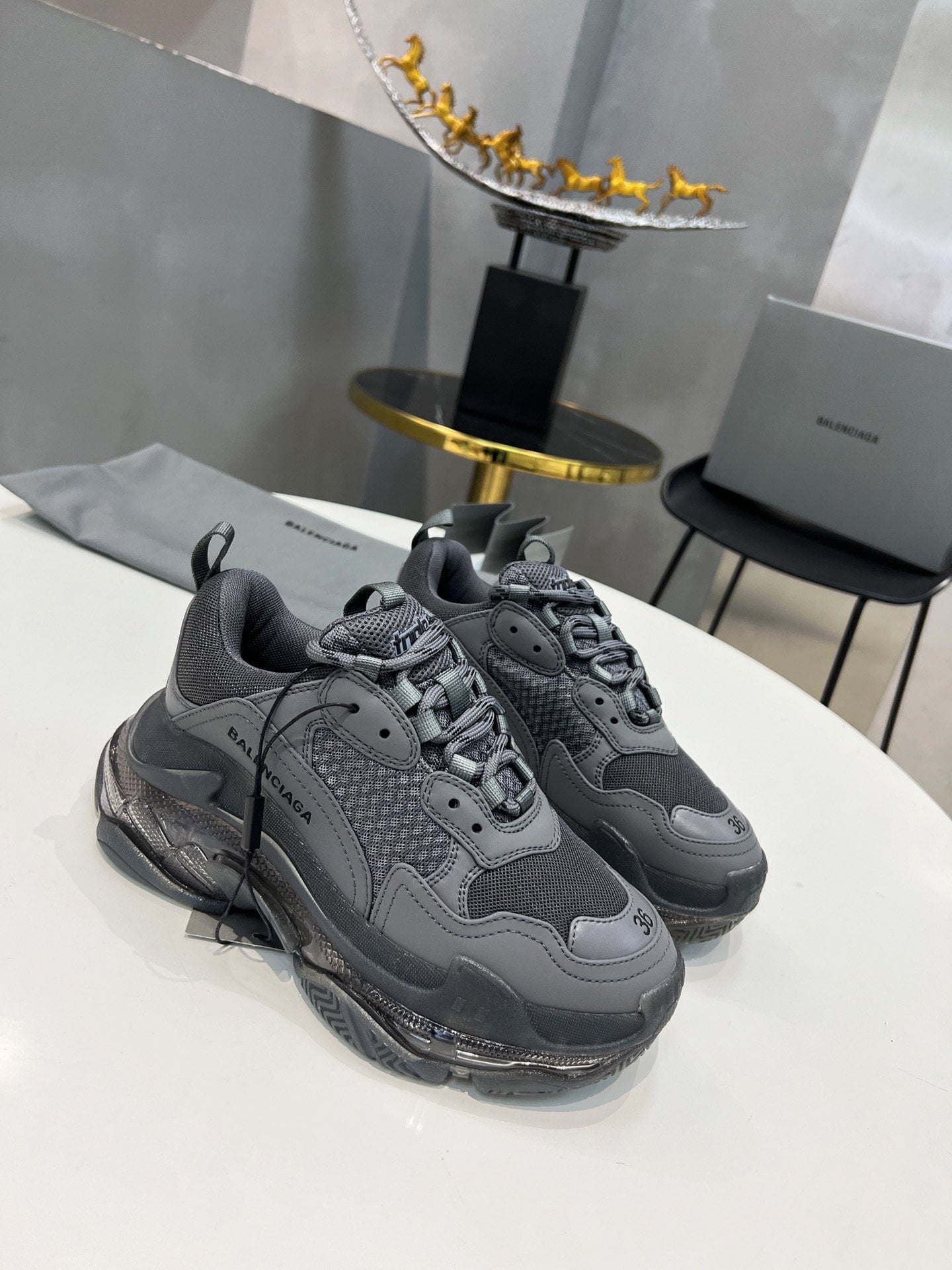(1:1 replica) Balenciaga Triple S Trainers Clear Sole Grey For Women