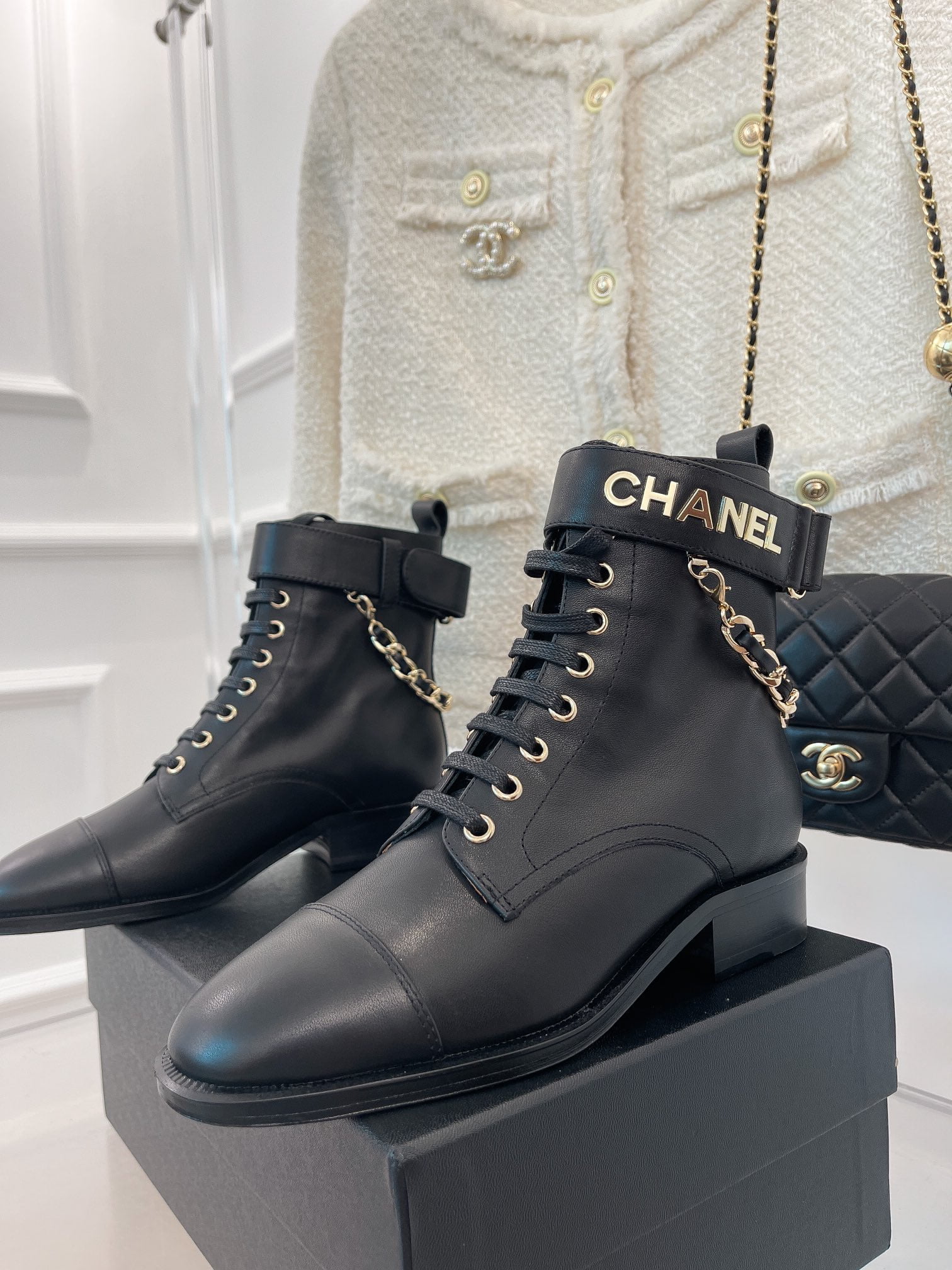 (1:1 replica) Chanel Women s Lace-Up With Chain Black For Women 1.5in/4cm