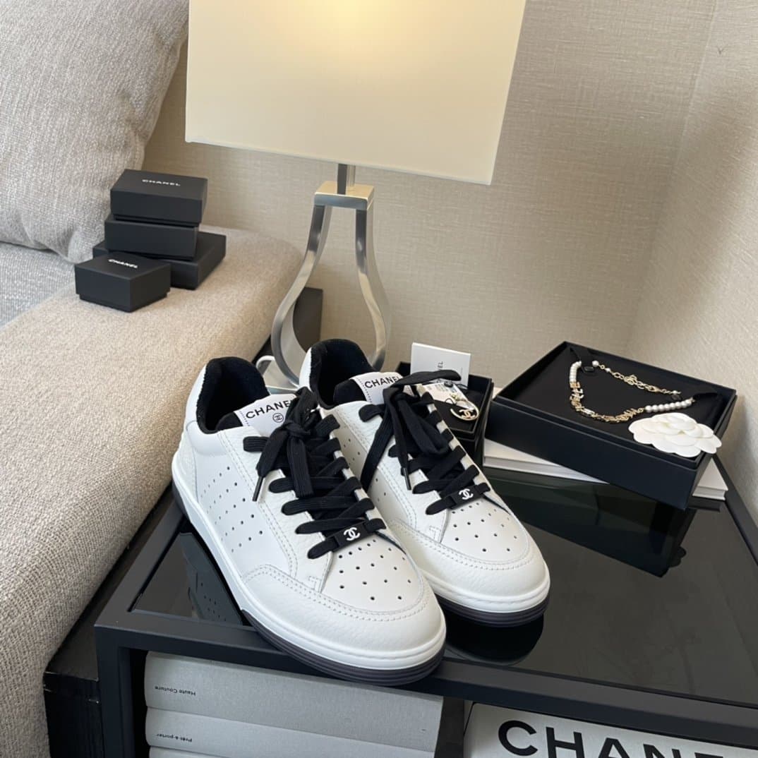 (1:1 replica) Chanel Sneakers White/Black For Women, Women s Shoes 0.4in/1cm G39225