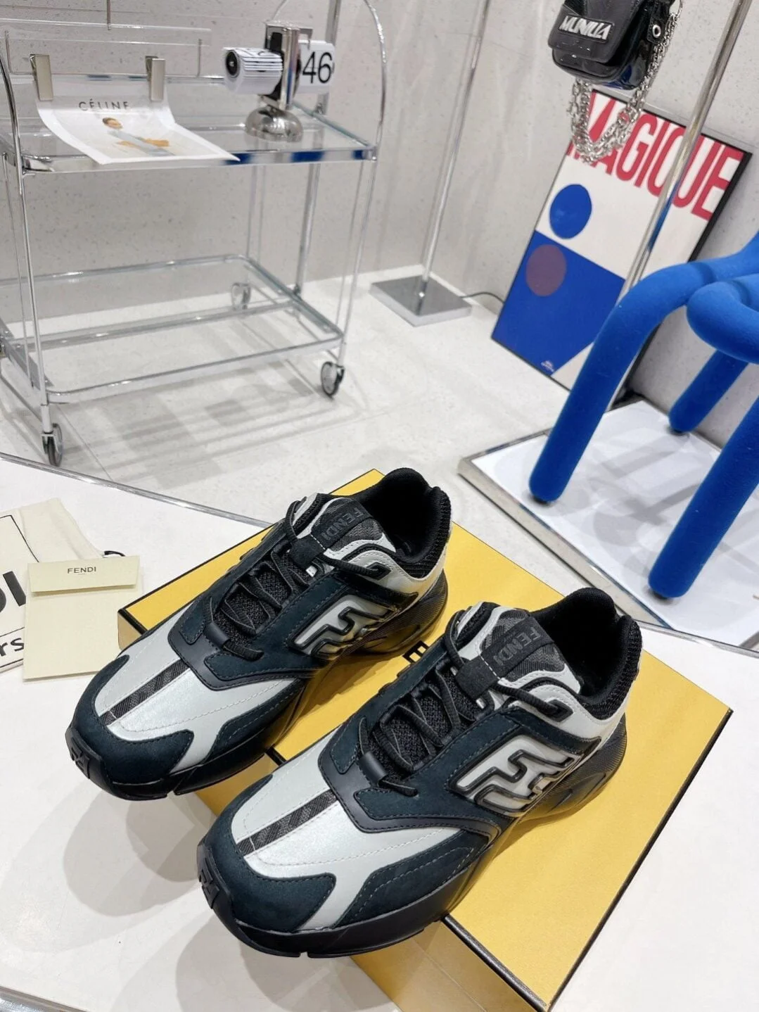 (1:1 replica) Fendi Nubuck Faster Multicolor For Women