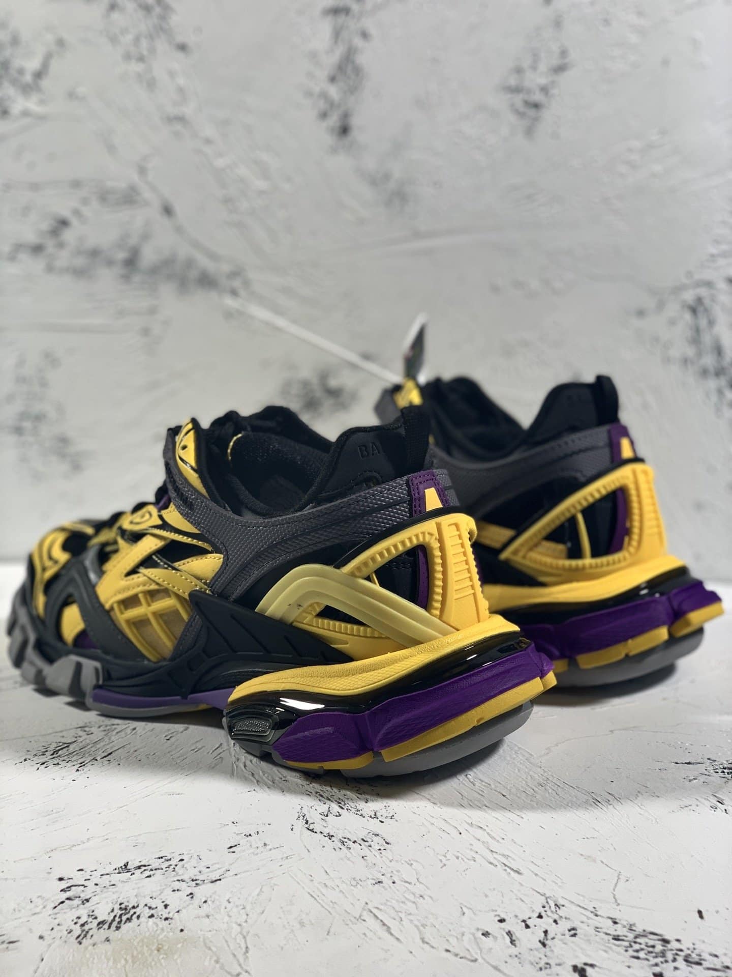 (1:1 replica) Balenciaga Track.2 Clear Sole Trainers Black/Yellow For Women