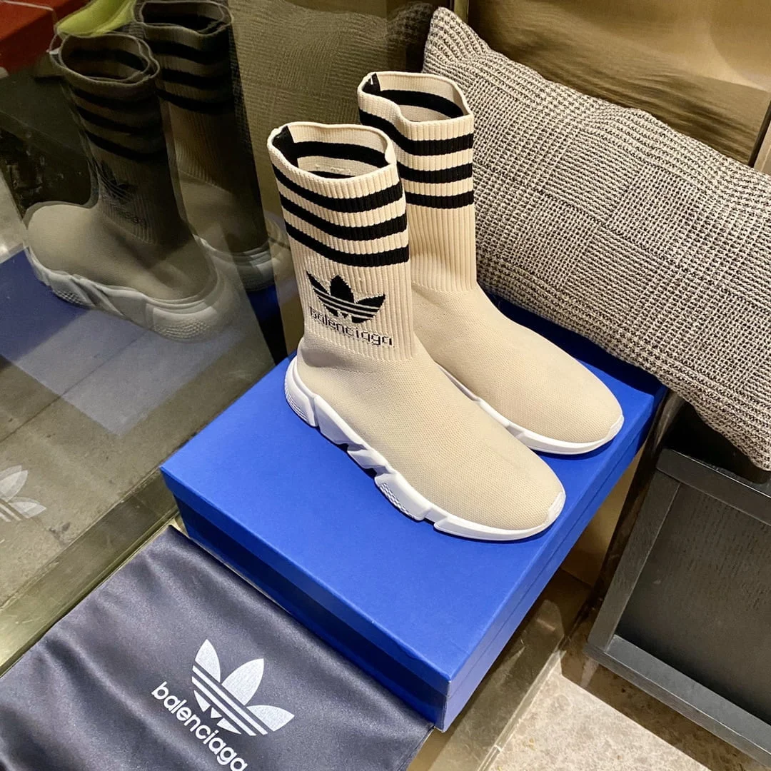 (1:1 replica) Balenciaga x Adidas Speed Trainers Beige For Women