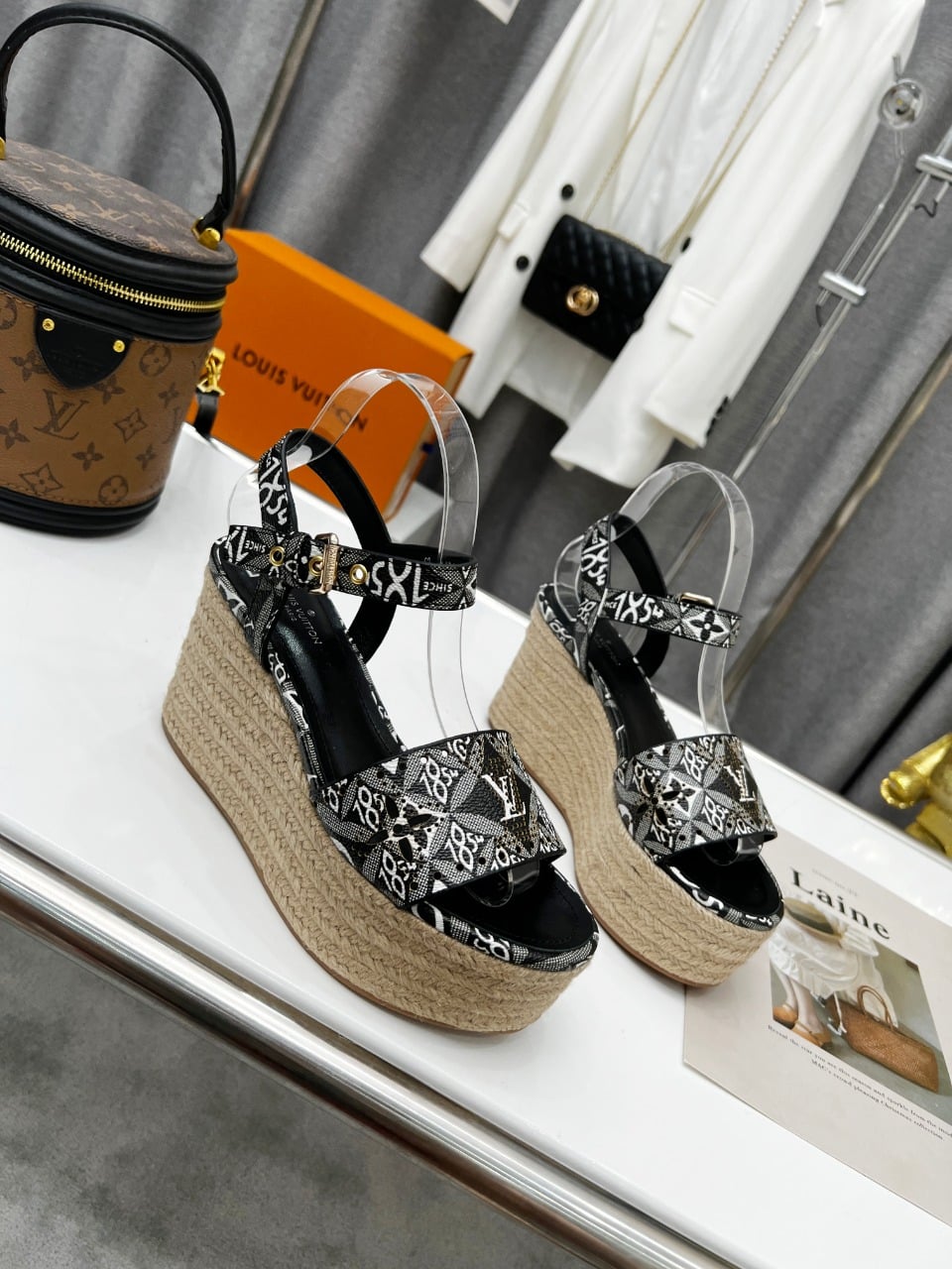 (1:1 replica) Louis Vuitton Women s Starboard Wedge Sandal Black And White For Women LV