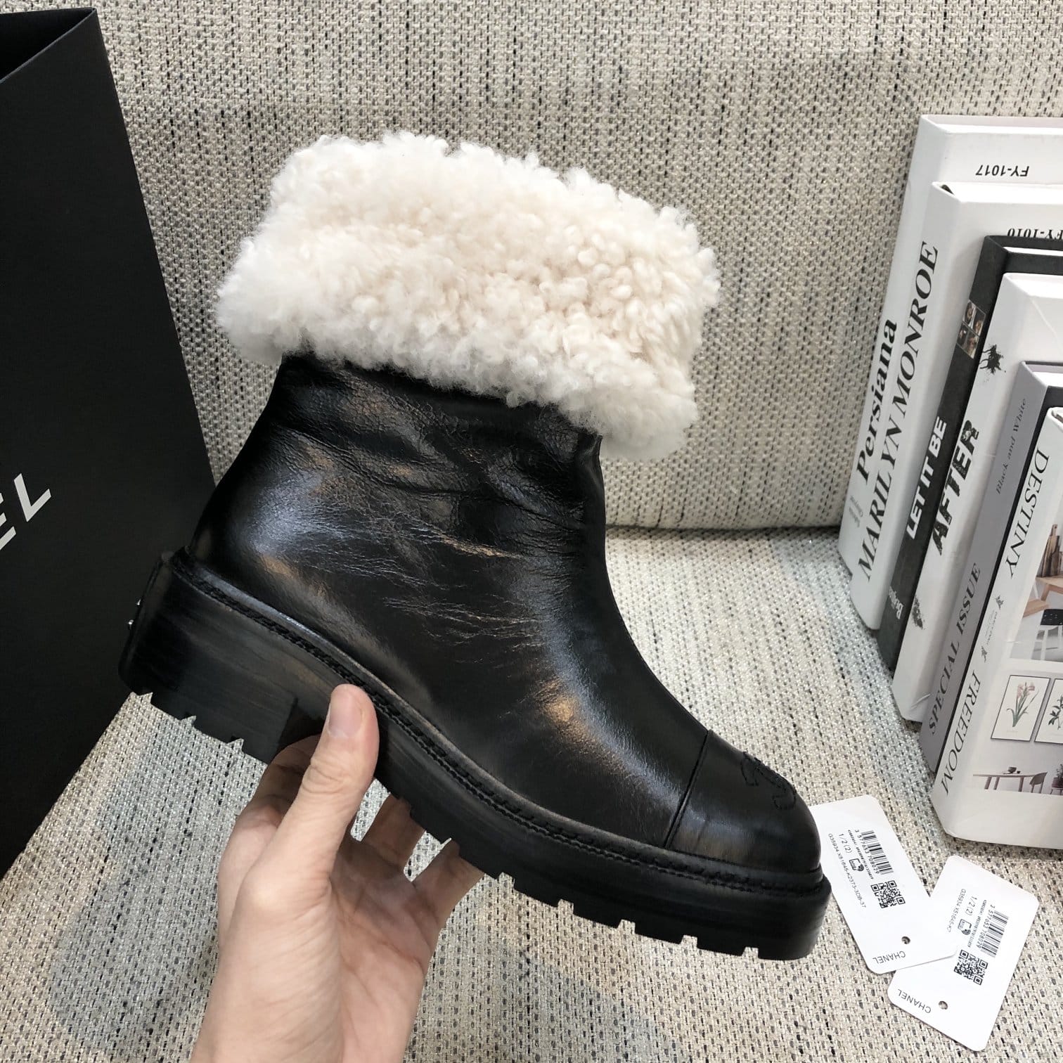 (1:1 replica) Chanel Women s Coco Snow Boot Black For Women 13.7in/35cm