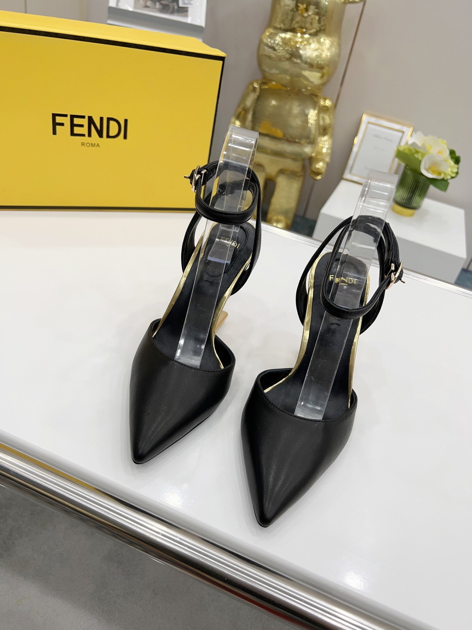 (1:1 replica) Fendi First Black For Women FF