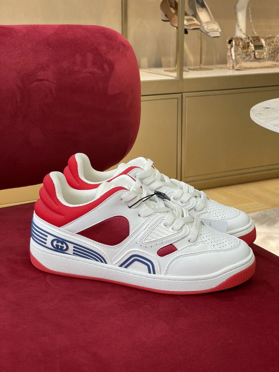 (1:1 replica) Gucci Women s Sneaker Gucci Basket Donna White Red Demetra For Women 697882 2SHJ0 9090