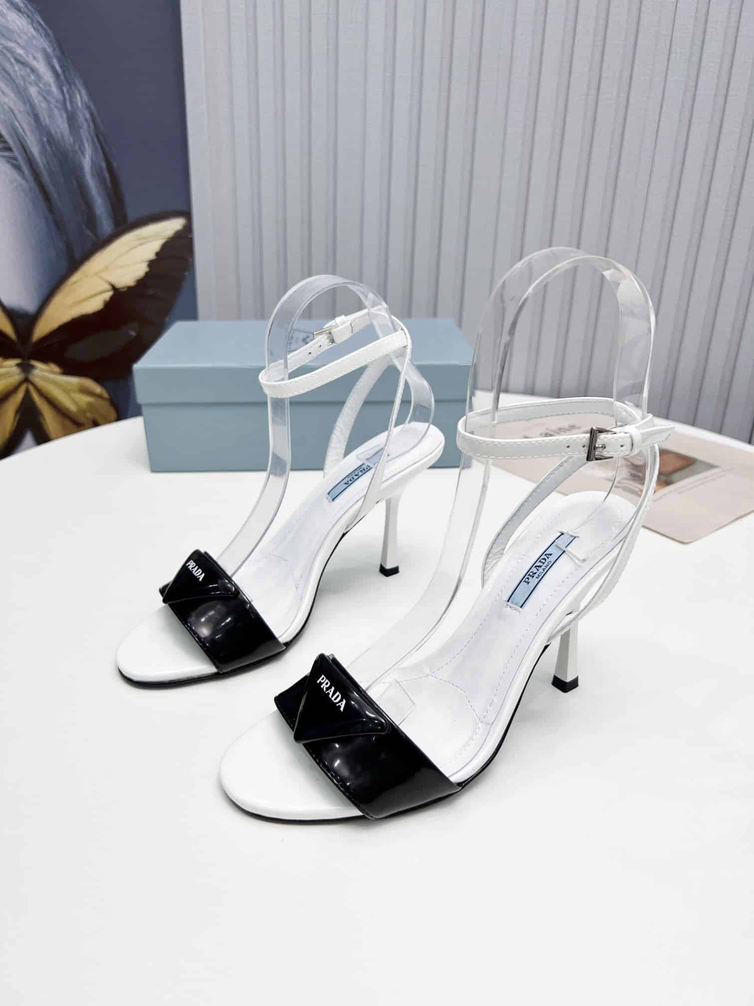 (1:1 replica) Prada High-Heeled Sandals White/Black For Women 3.5/90mm PRD