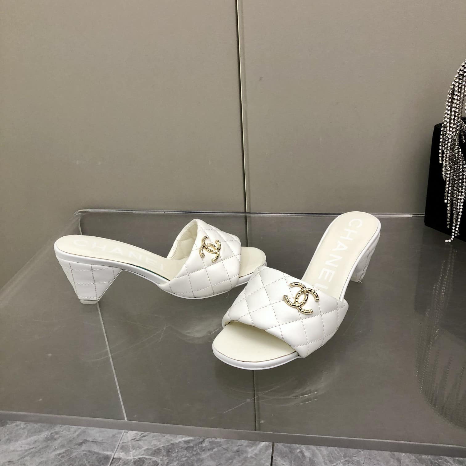 (1:1 replica) Chanel Mules White For Women, Women s Shoes 2.4in/6.2cm G38820