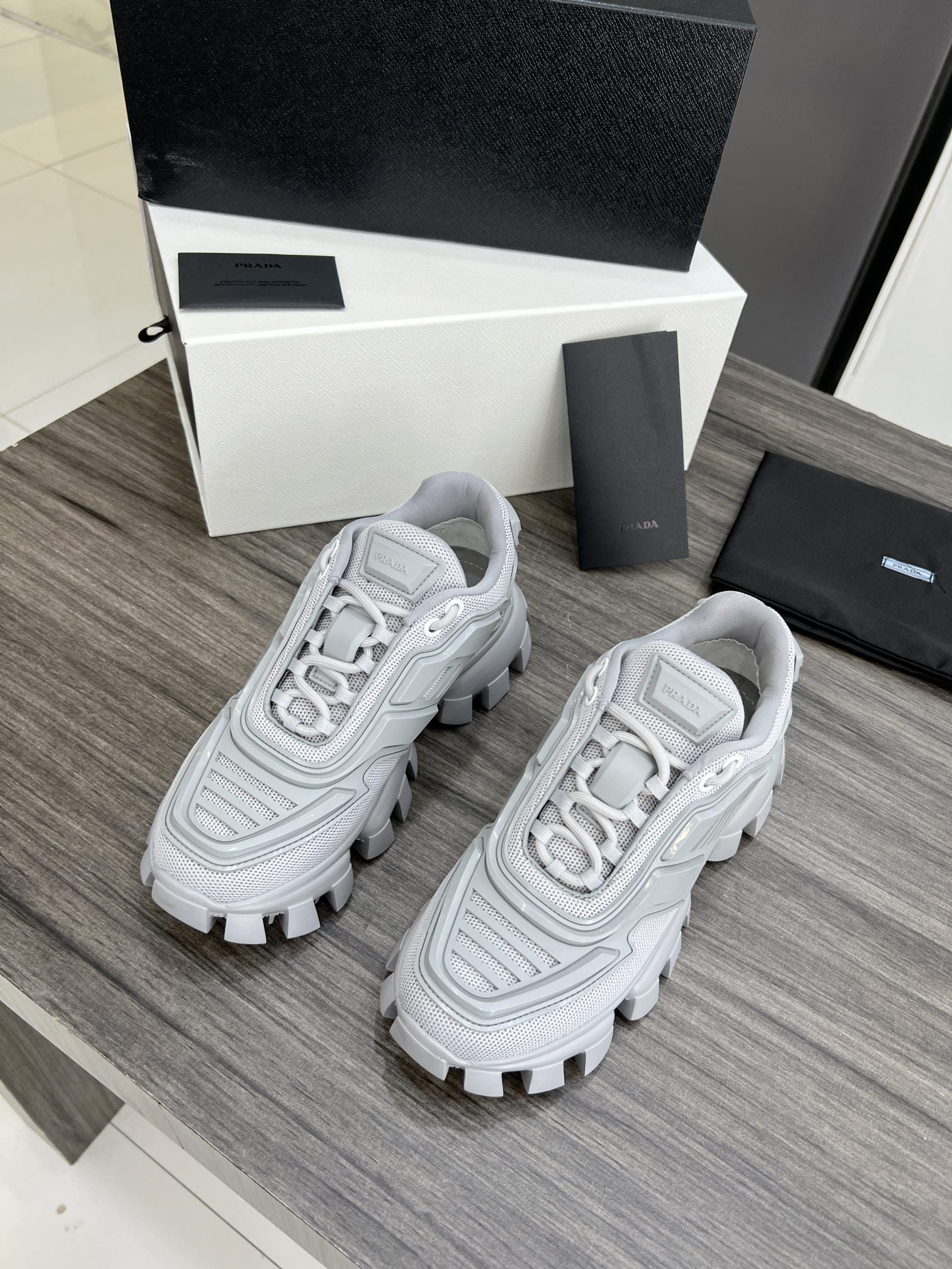 (1:1 replica) Prada Cloudbust Thunder Sneakers Silver For Women PRD 1E819L_3KR2_F0118_F_050