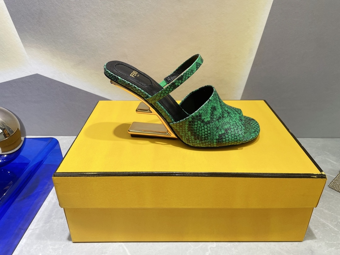(1:1 replica) Fendi First Green Python High-Heeled Sandals For Women