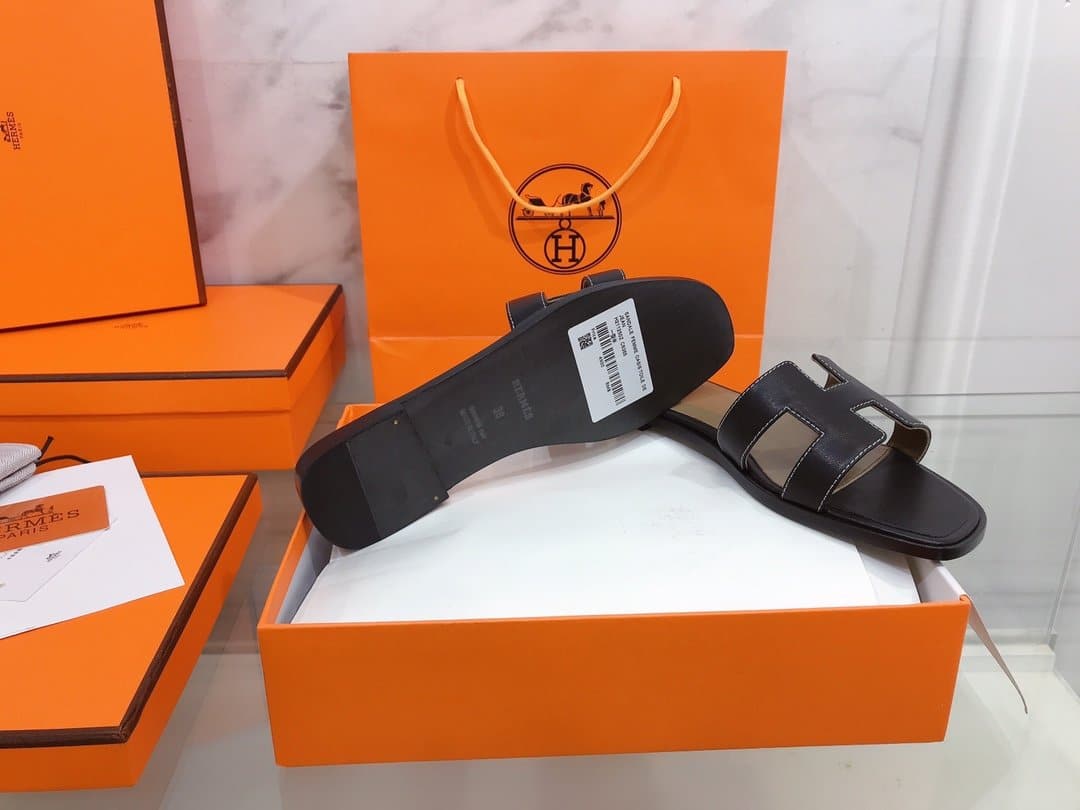 (1:1 replica) Hermes Oran Sandal Black For Women, Women s Shoes H021056Z