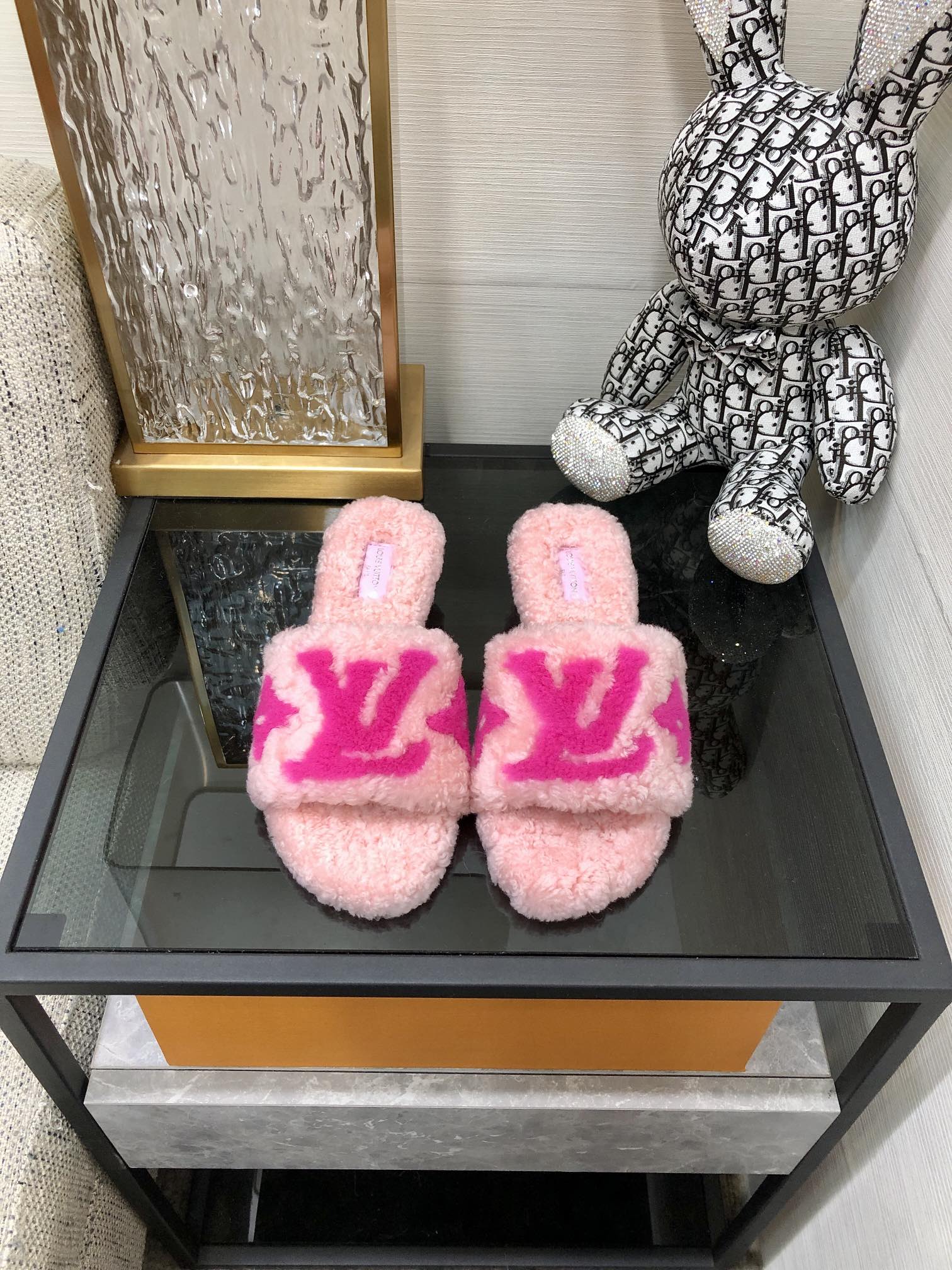 (1:1 replica) Louis Vuitton Women s Magnetic Mule Pink For Women LV