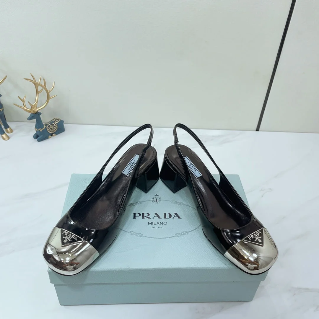 (1:1 replica) Prada Prada Color Block With Rear Bridle Block Black For Women PRD