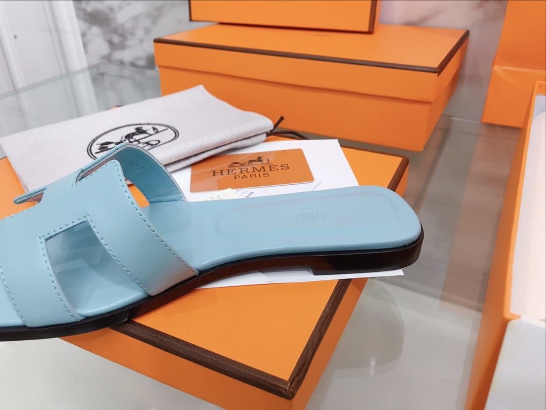 (1:1 replica) Hermes Oran Sandal Light Blue For Women, Women s Shoes H202230Z
