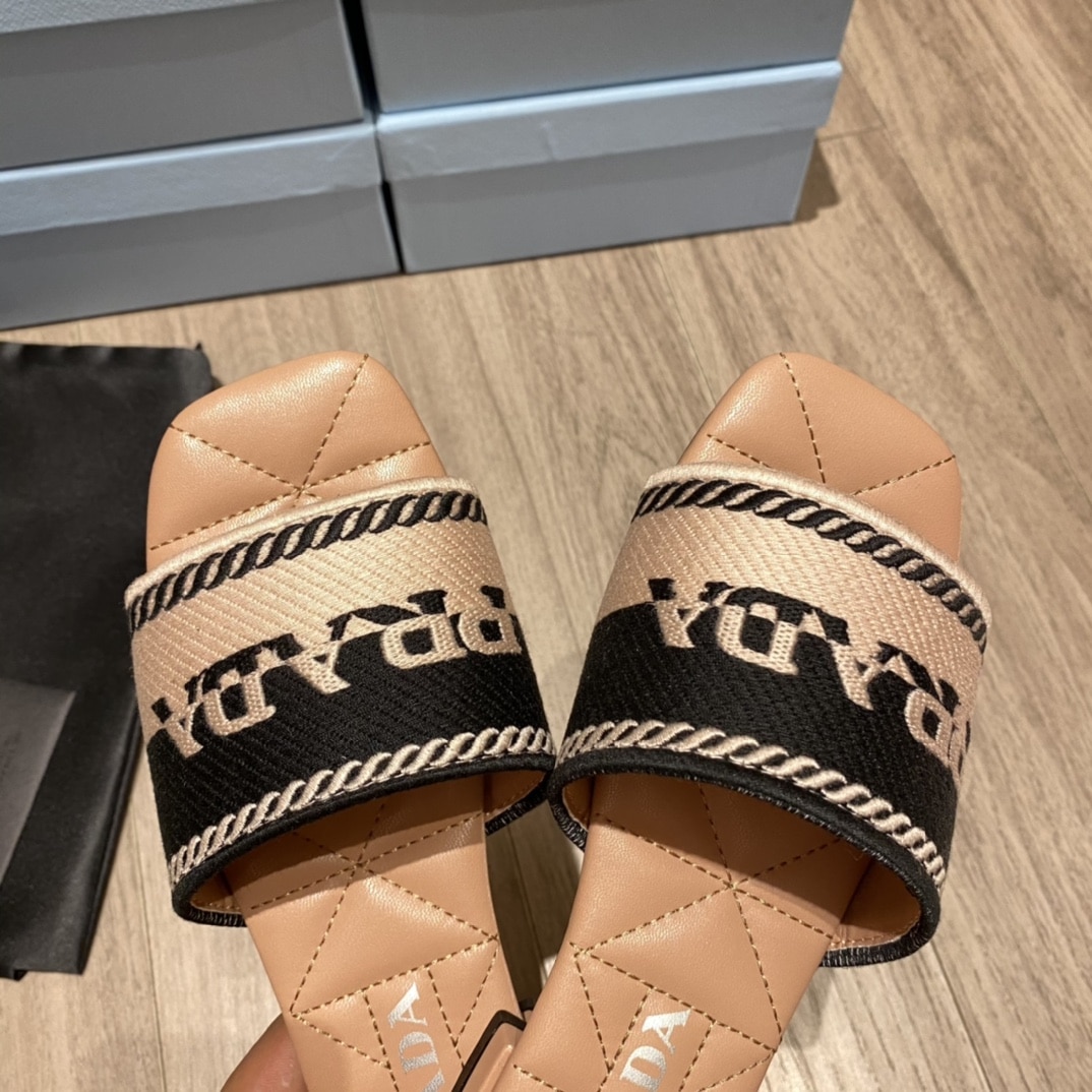 (1:1 replica) Prada Embroidered Fabric Slides Black/Orange For Women 0.4in/10mm PRD