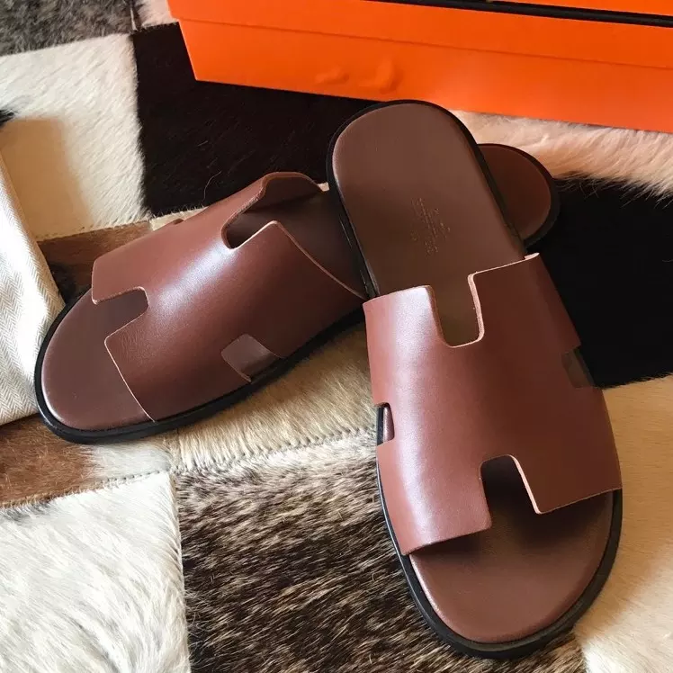 (1:1 replica) HERMES MEN S IZMIR SANDALS IN BROWN SWIFT CALFSKIN HMSD036