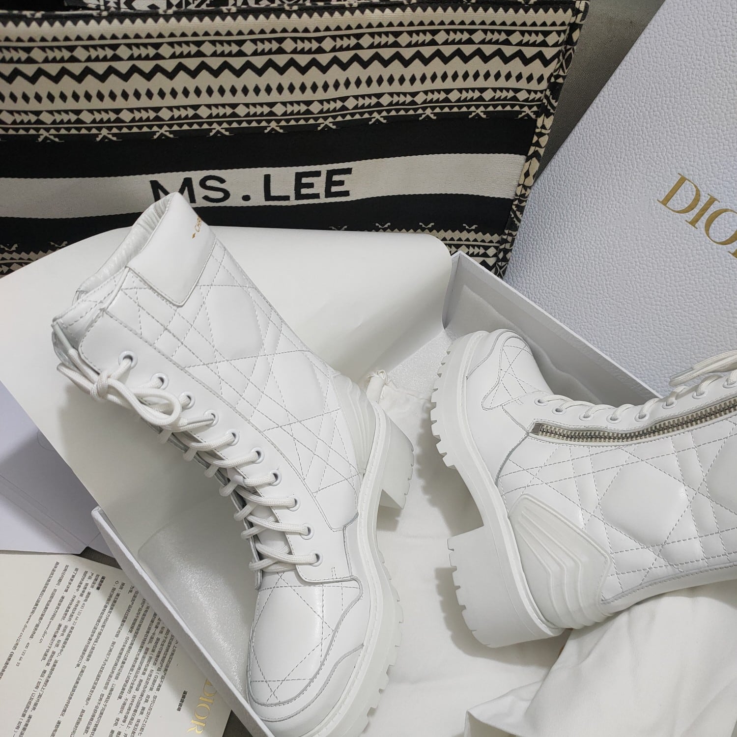 (1:1 replica) Christian Dior Women s D-Leader Ankle Boot Bright White For Women CD