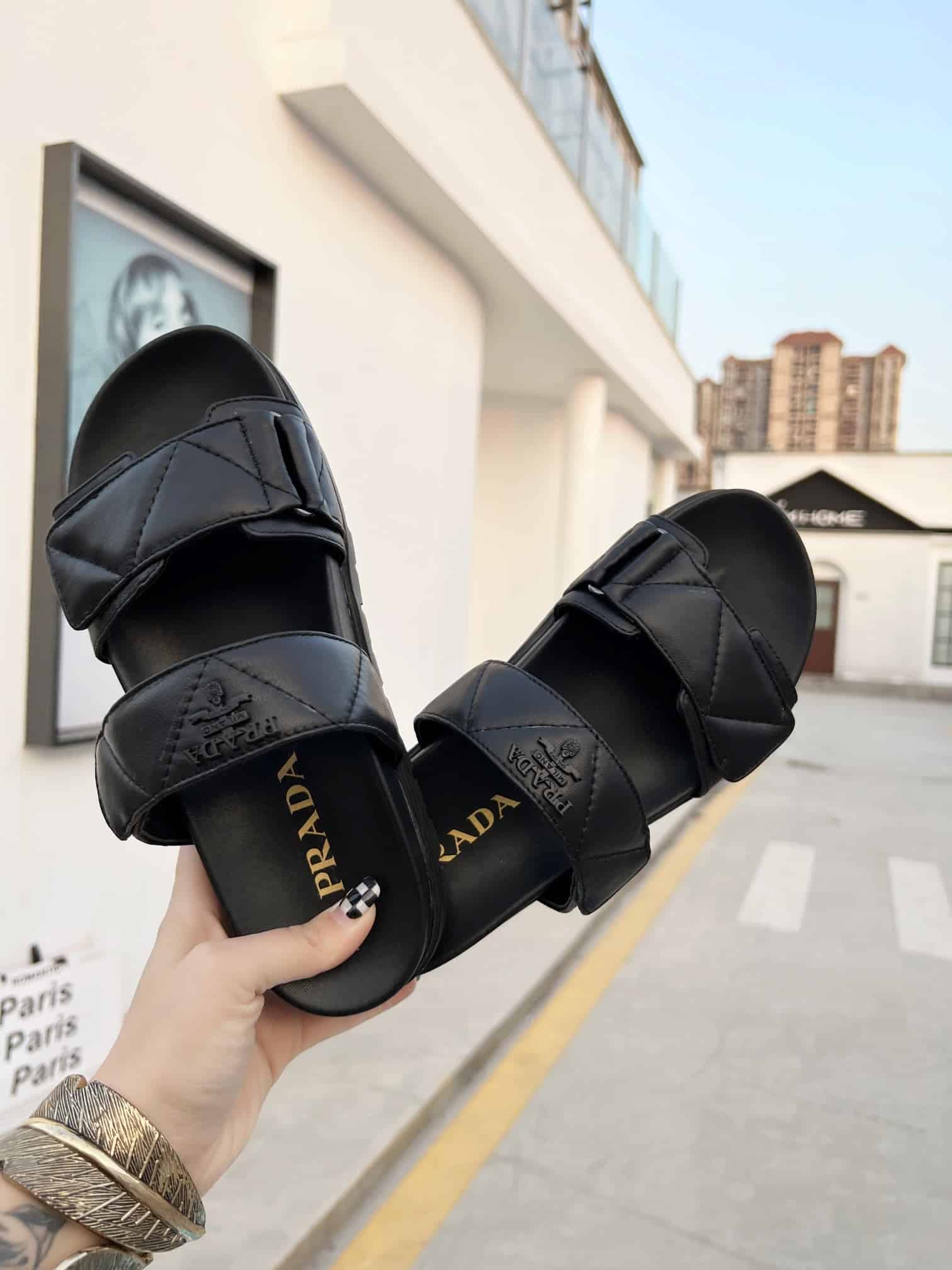 (1:1 replica) Prada Padded Nappa Slides Black For Women 0.8in/20mm PRD