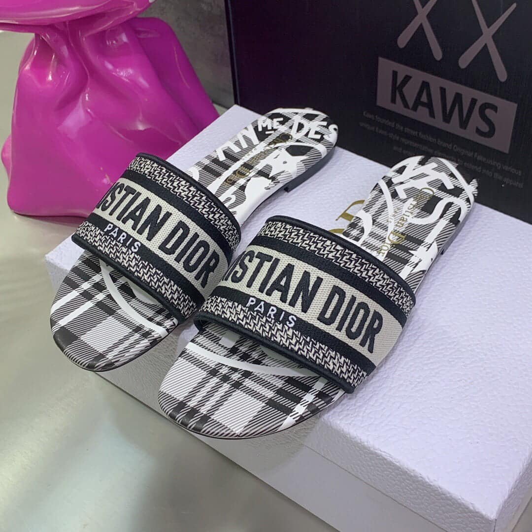 (1:1 replica) Christian Dior Women s Dway Slide Black and White For Women CD KCQ209CEE_S17X