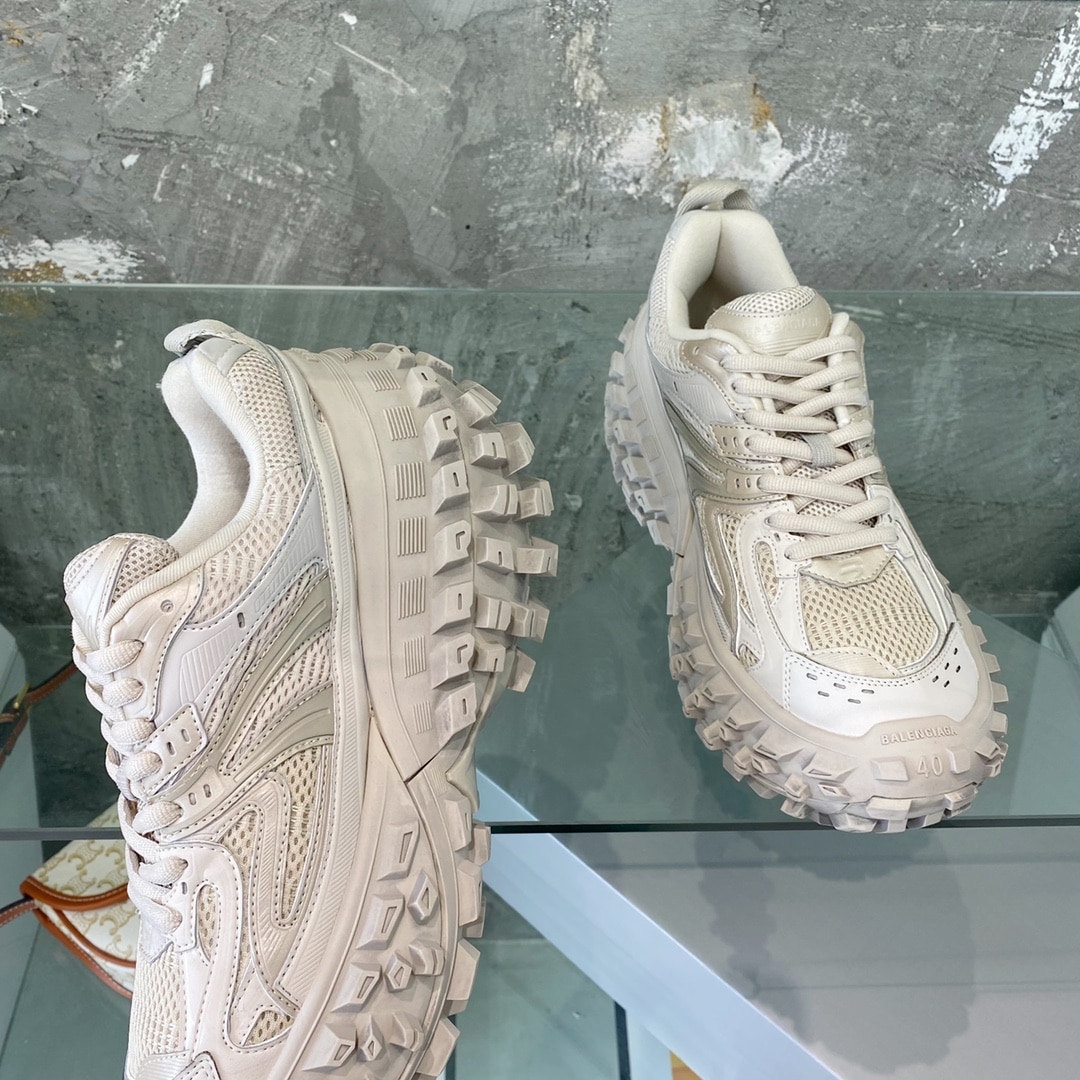 (1:1 replica) Balenciaga Defender Trainers White For Women 685611W2RAA9110
