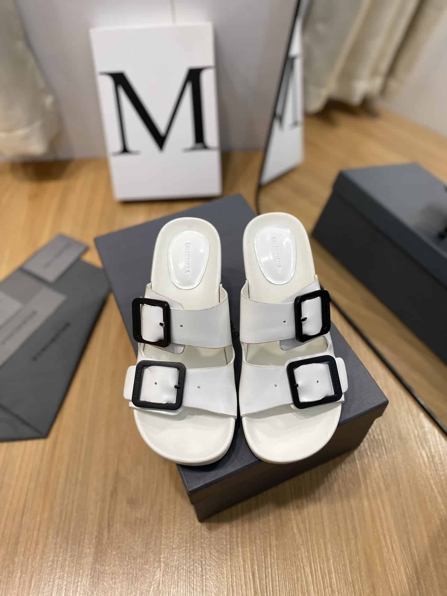 (1:1 replica) Balenciaga Cagole Sandal White Shadow For Women