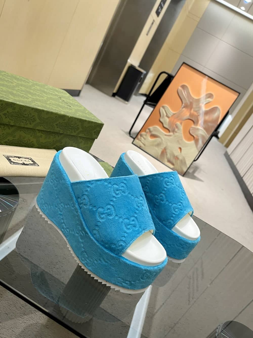 (1:1 replica) Gucci Women s GG Platform Sandal Light Blue For Women GG
