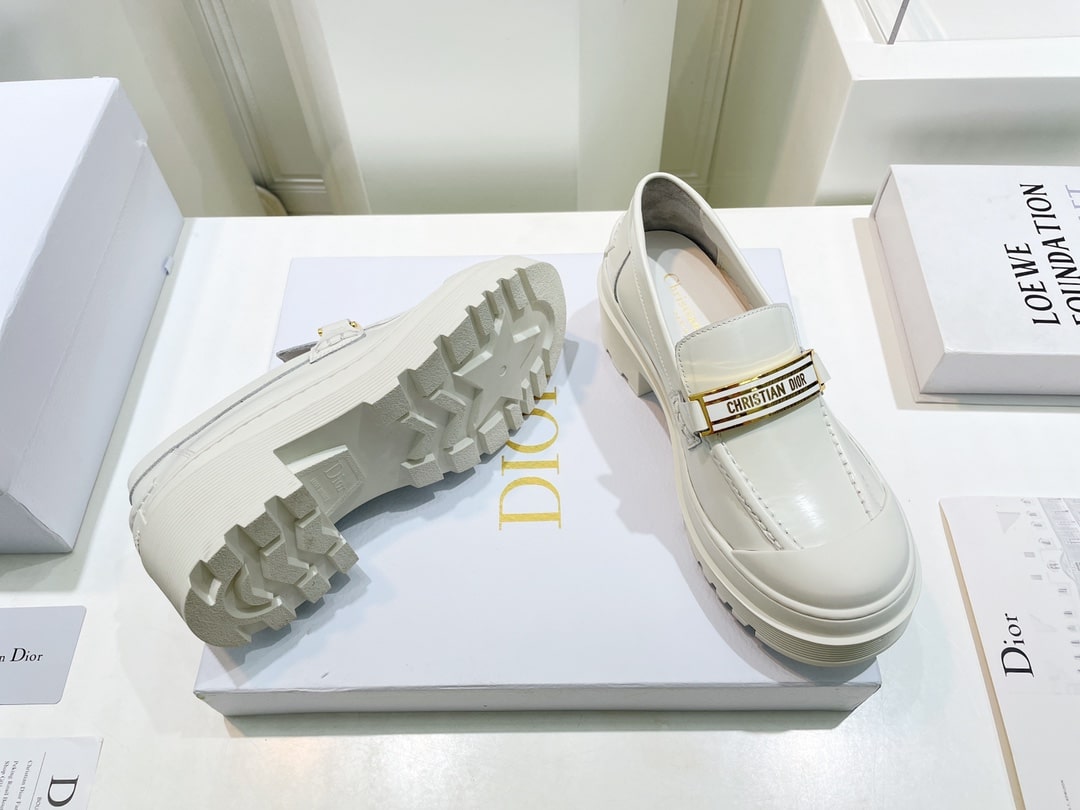 (1:1 replica) Christian Dior Women s Dior Code Loafer White For Women CD