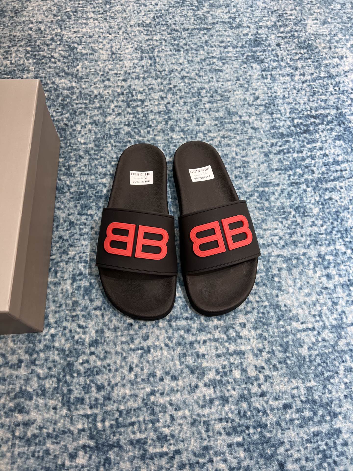 (1:1 replica) Balenciaga Pool Slide Sandal Black For Women