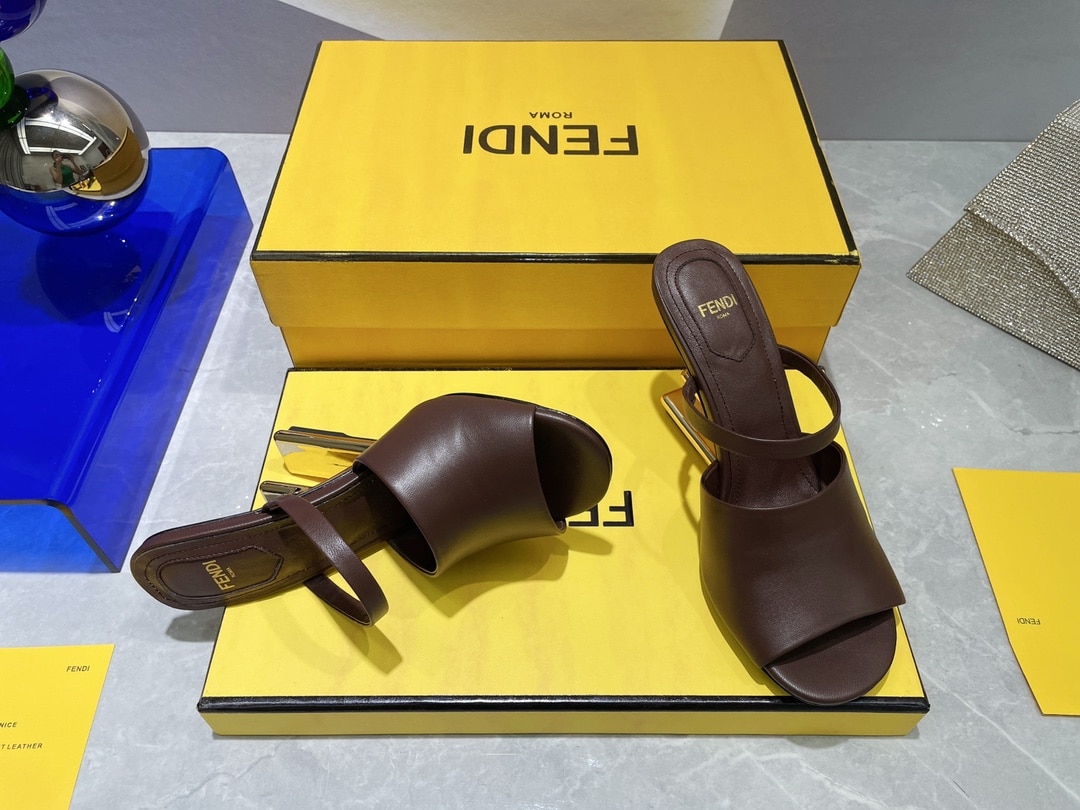 (1:1 replica) Fendi First Burgundy High-Heeled Sandals For Women