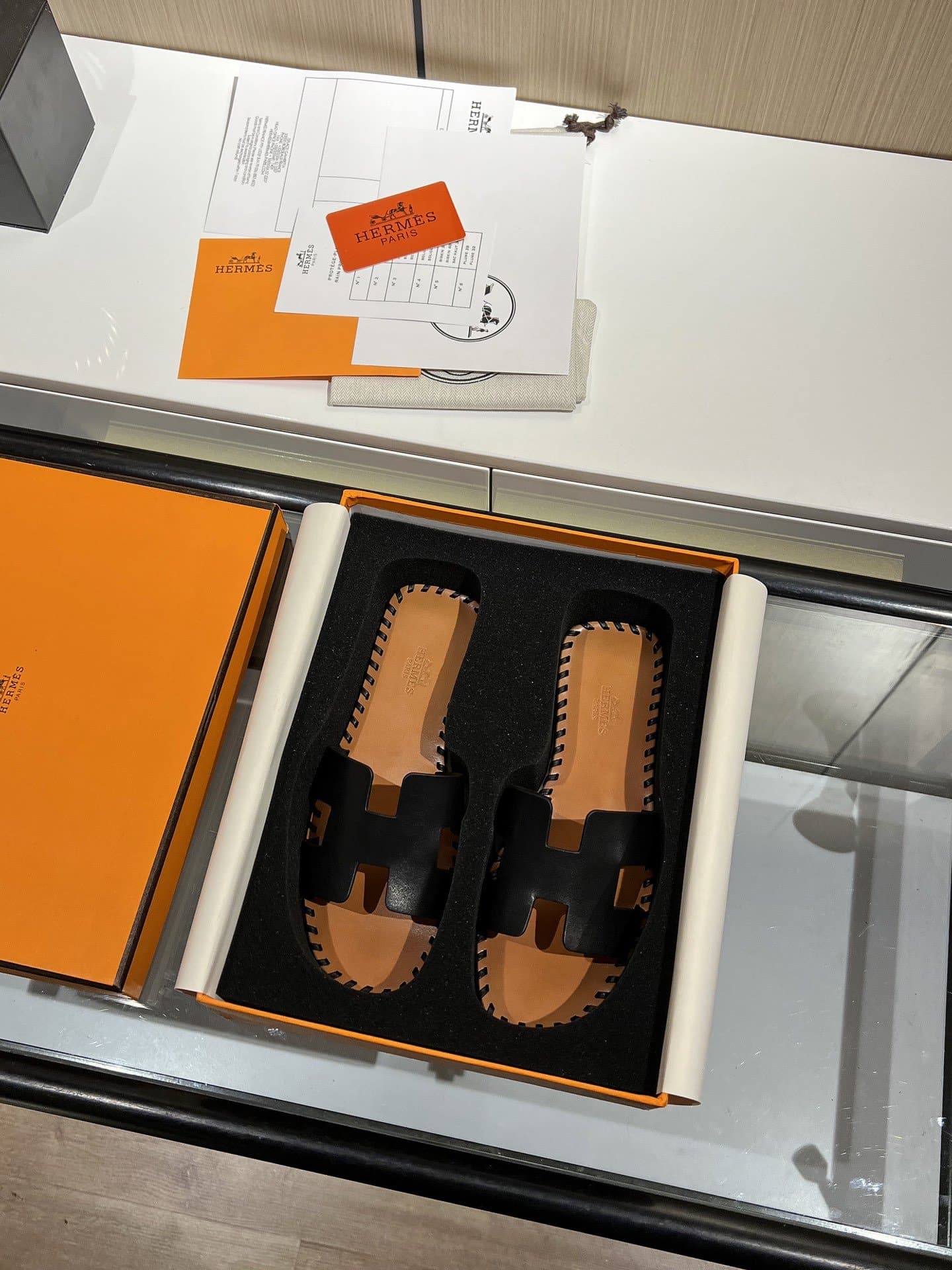(1:1 replica) Hermes Oran Sandal Brown/Black For Women, Women s Shoes