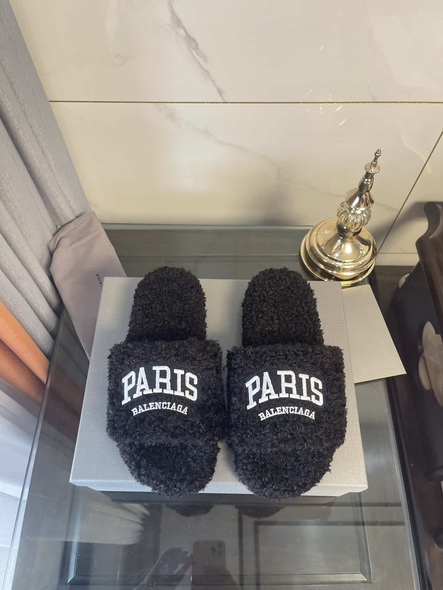 (1:1 replica) Balenciaga Furry Slide Sandal Black For Women