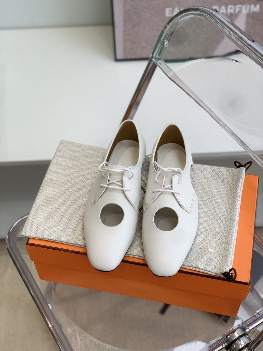 (1:1 replica) Hermes Epoca Oxford Shoe White For Women, Women s Shoes H221024Z 90360