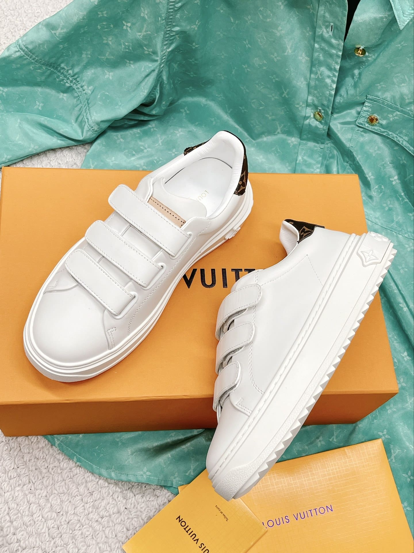 (1:1 replica) Louis Vuitton Women s Time Out Sneaker Brown For Women LV 1AAF7J