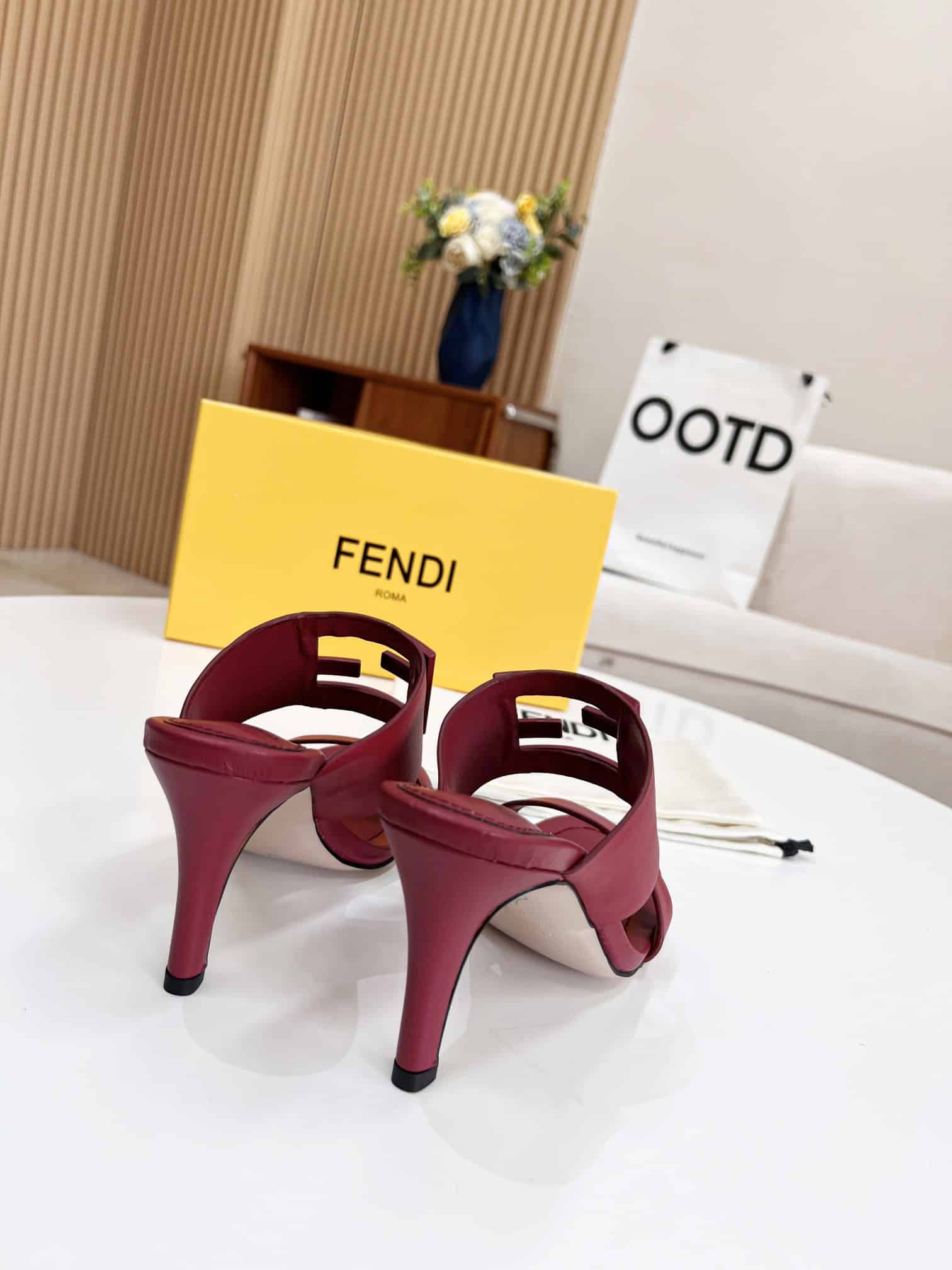 (1:1 replica) Fendi Baguette Dark Pink Heels For Women