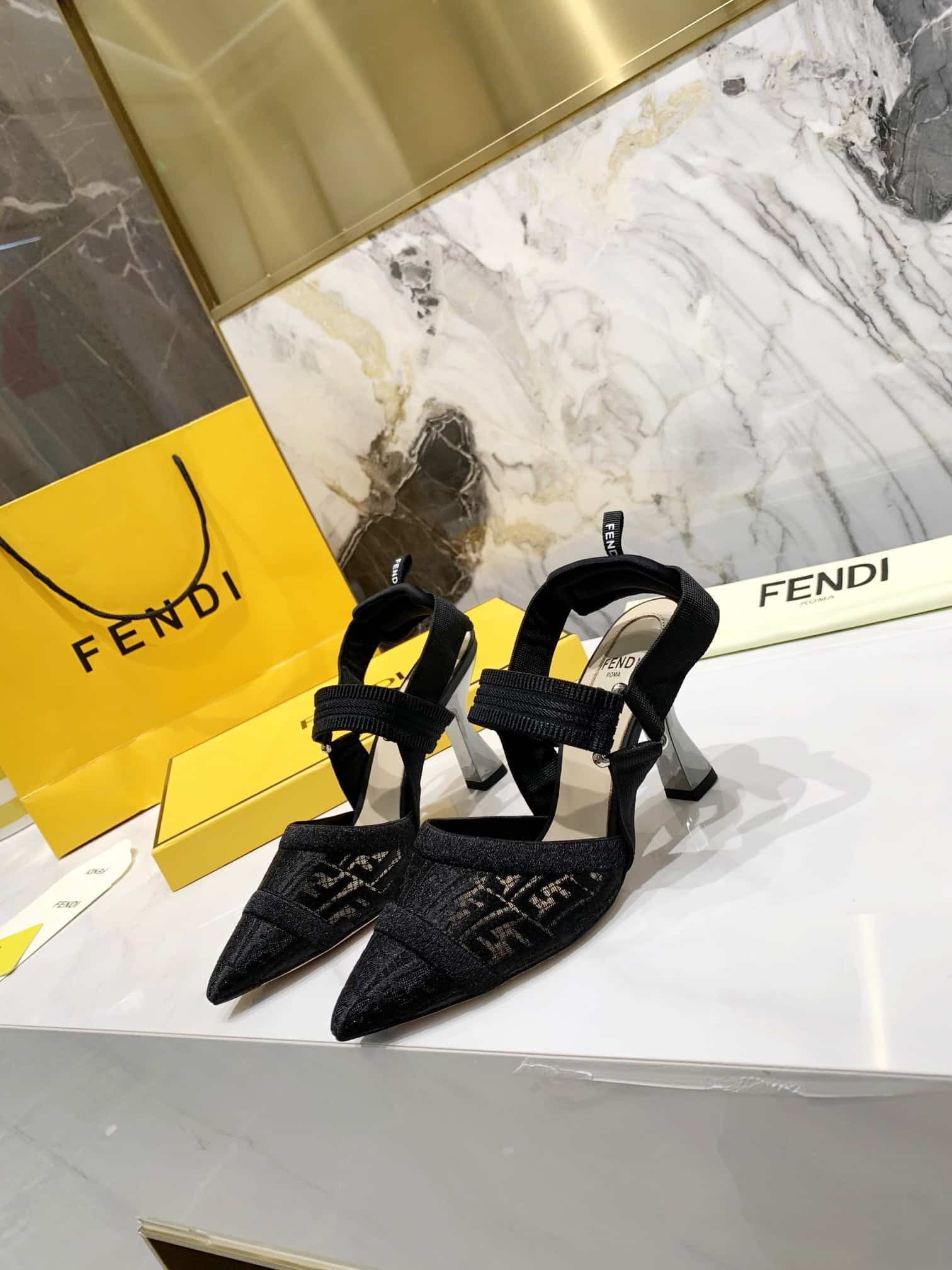 (1:1 replica) Fendi Colibri Micromesh Black For Women FF