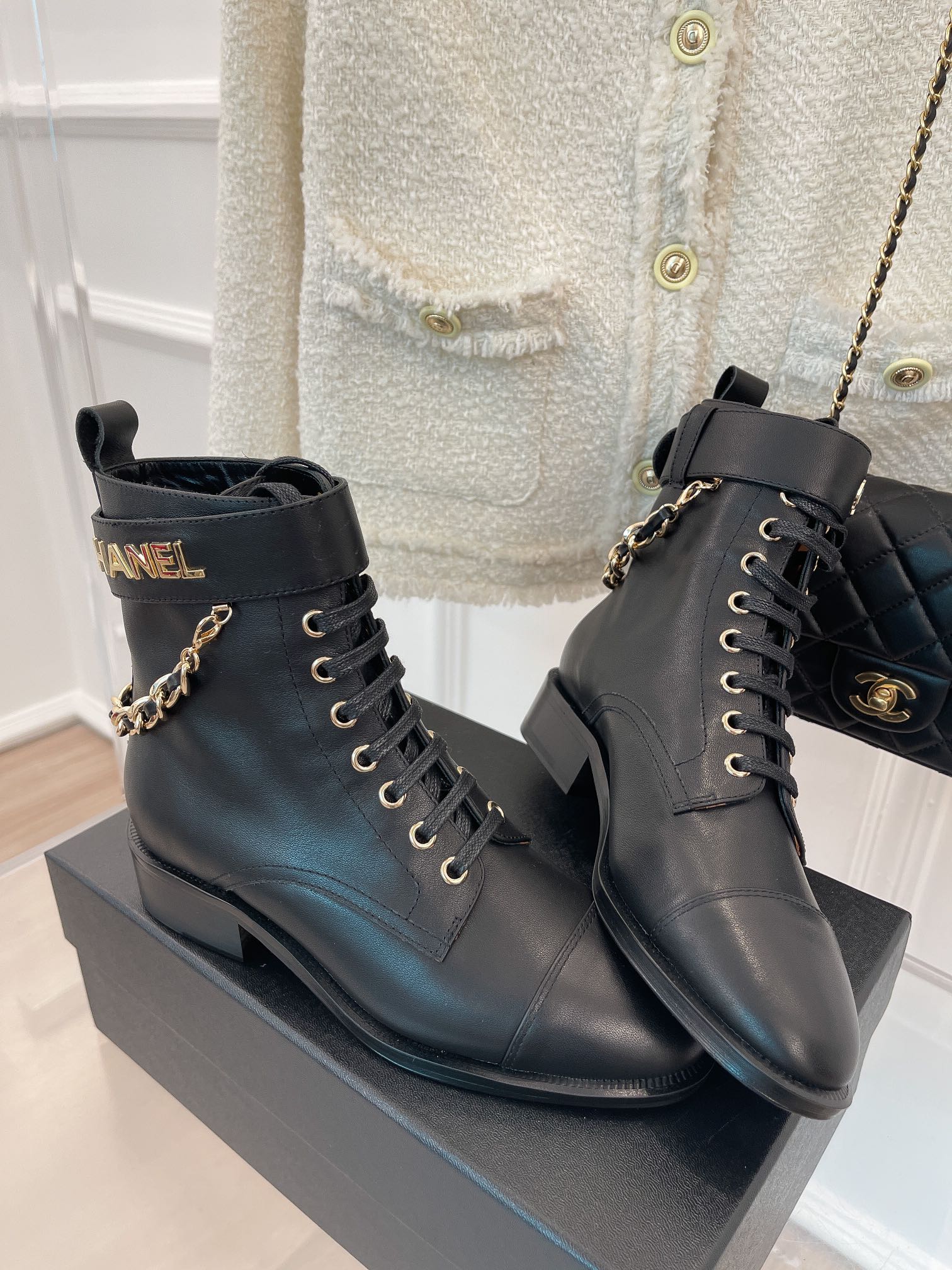 (1:1 replica) Chanel Women s Lace-Up With Chain Black For Women 1.5in/4cm