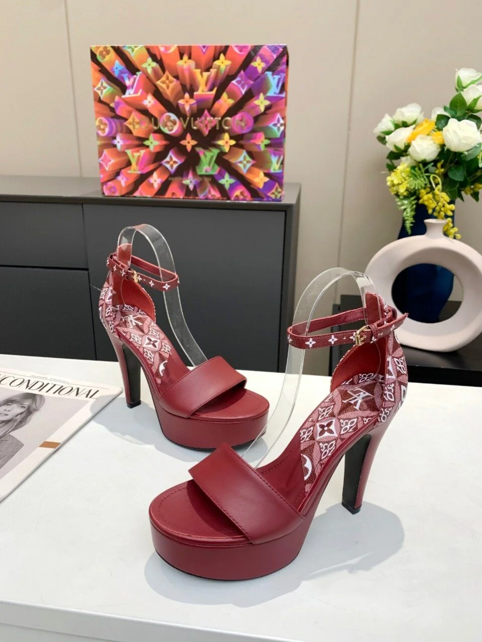 (1:1 replica) Louis Vuitton Women s Afterglow Platform Sandal Dark Red And White For Women LV
