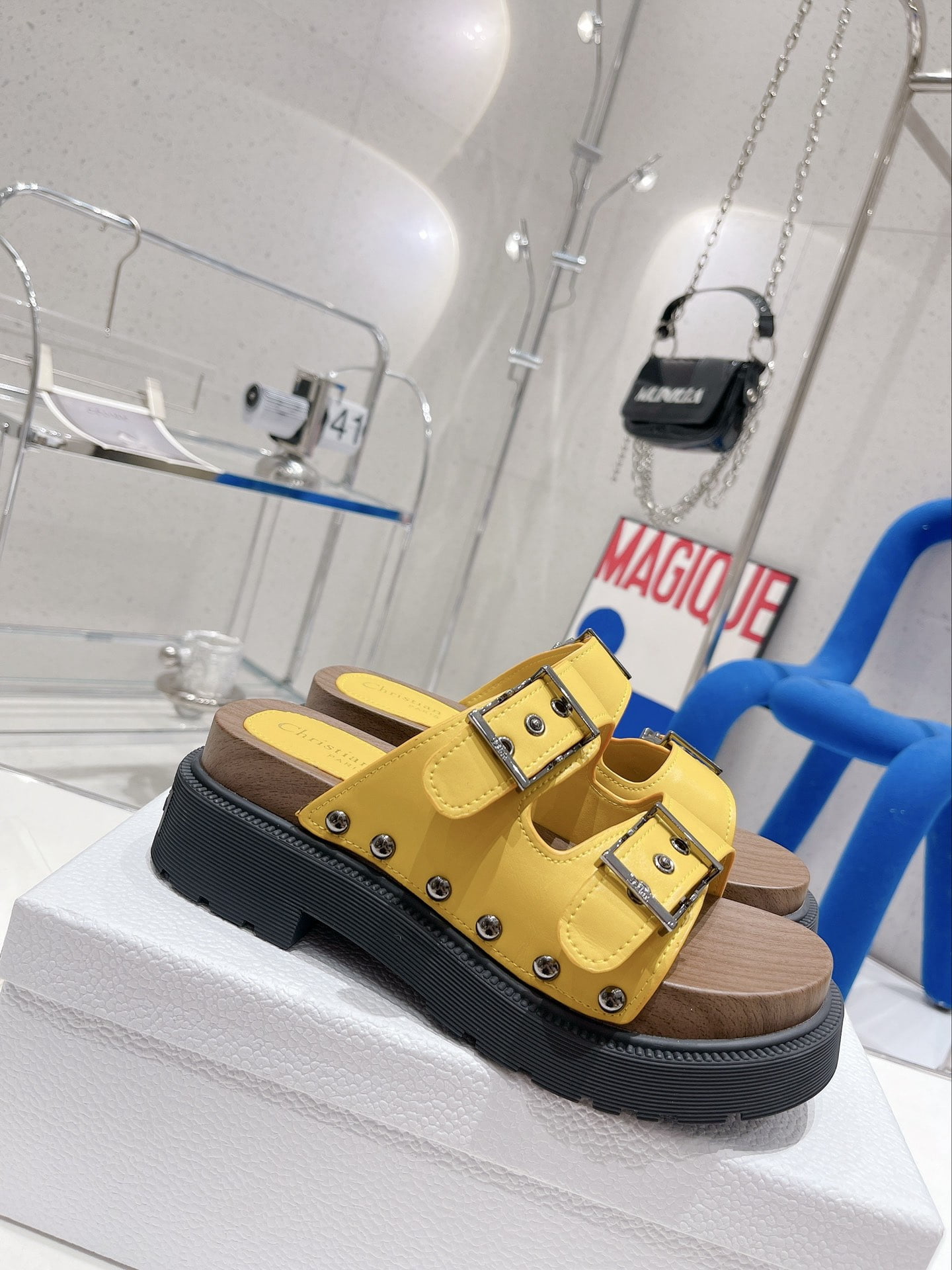 (1:1 replica) Christian Dior Women s Diorquake Sandal Yellow For Women CD KCQ713VEA_S18Y