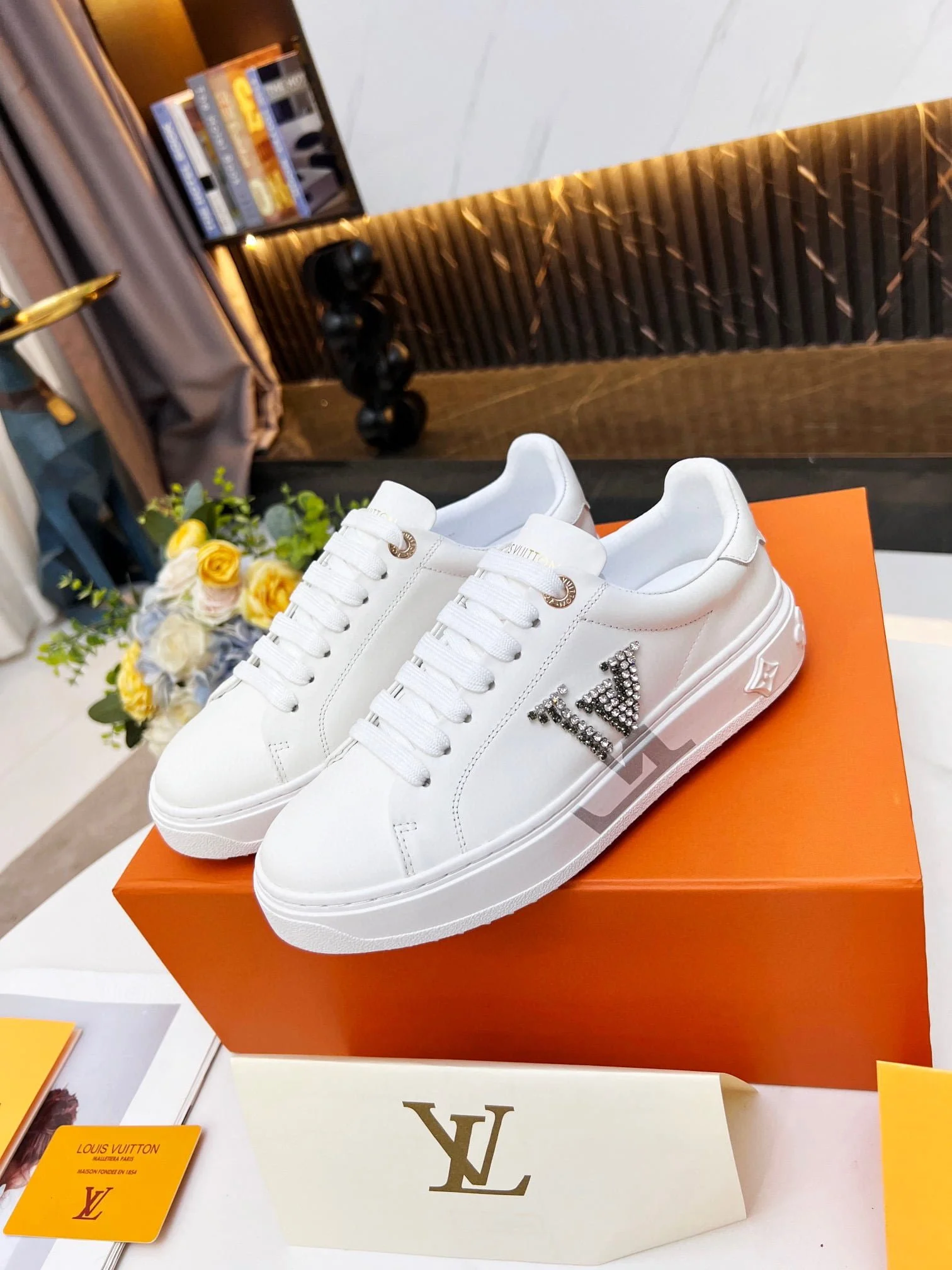 (1:1 replica) Louis Vuitton Women s Time Out Sneaker Sliver For Women LV 1A9Q2G