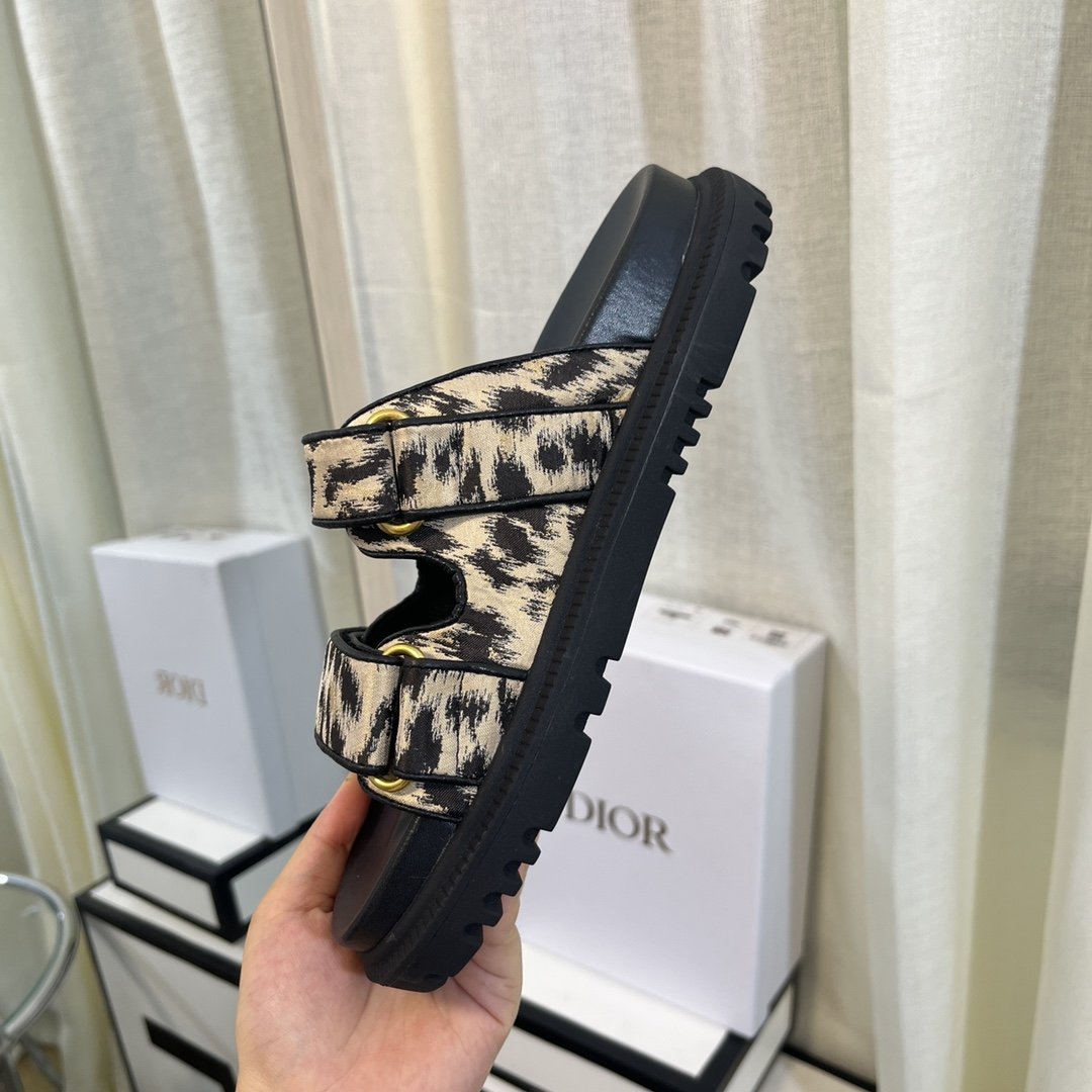 (1:1 replica) Christian Dior Women s DiorAct Slide Beige Multicolor For Women CD KCQ719LNY_S29X