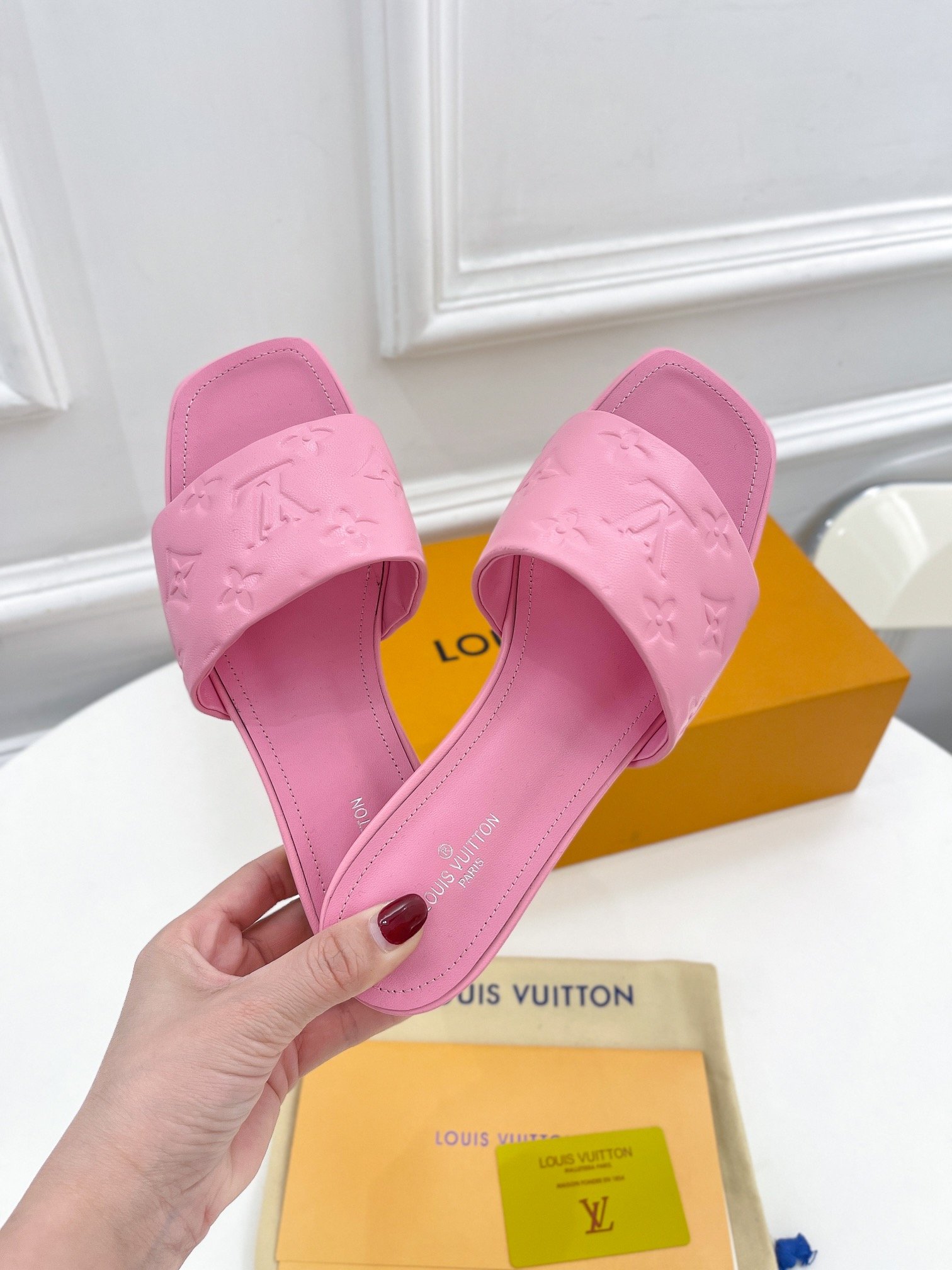 (1:1 replica) Louis Vuitton Women s Revival Flat Mule Light Pink For Women LV 1A9PA1