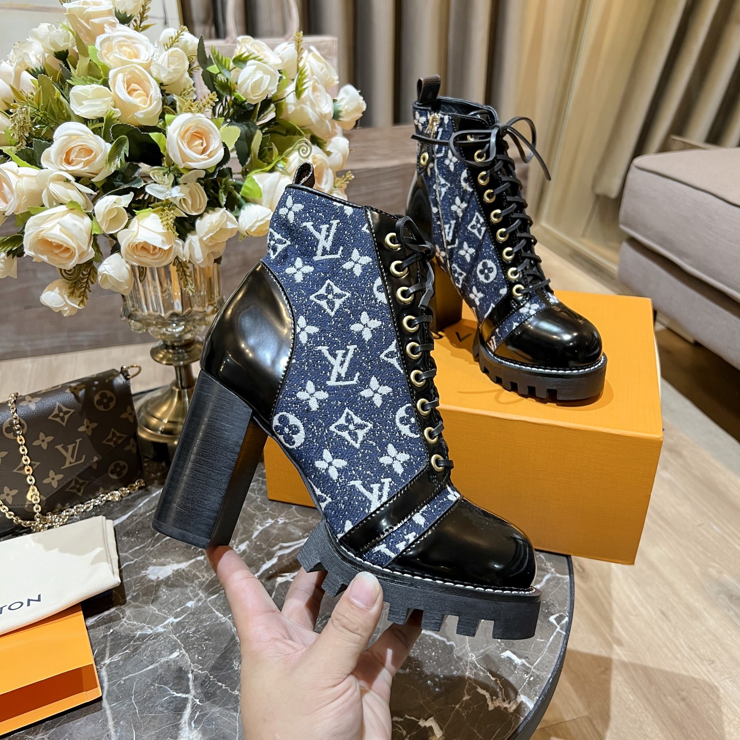(1:1 replica) Louis Vuitton Women s Star Trail Ankle Boot Blue For Women LV
