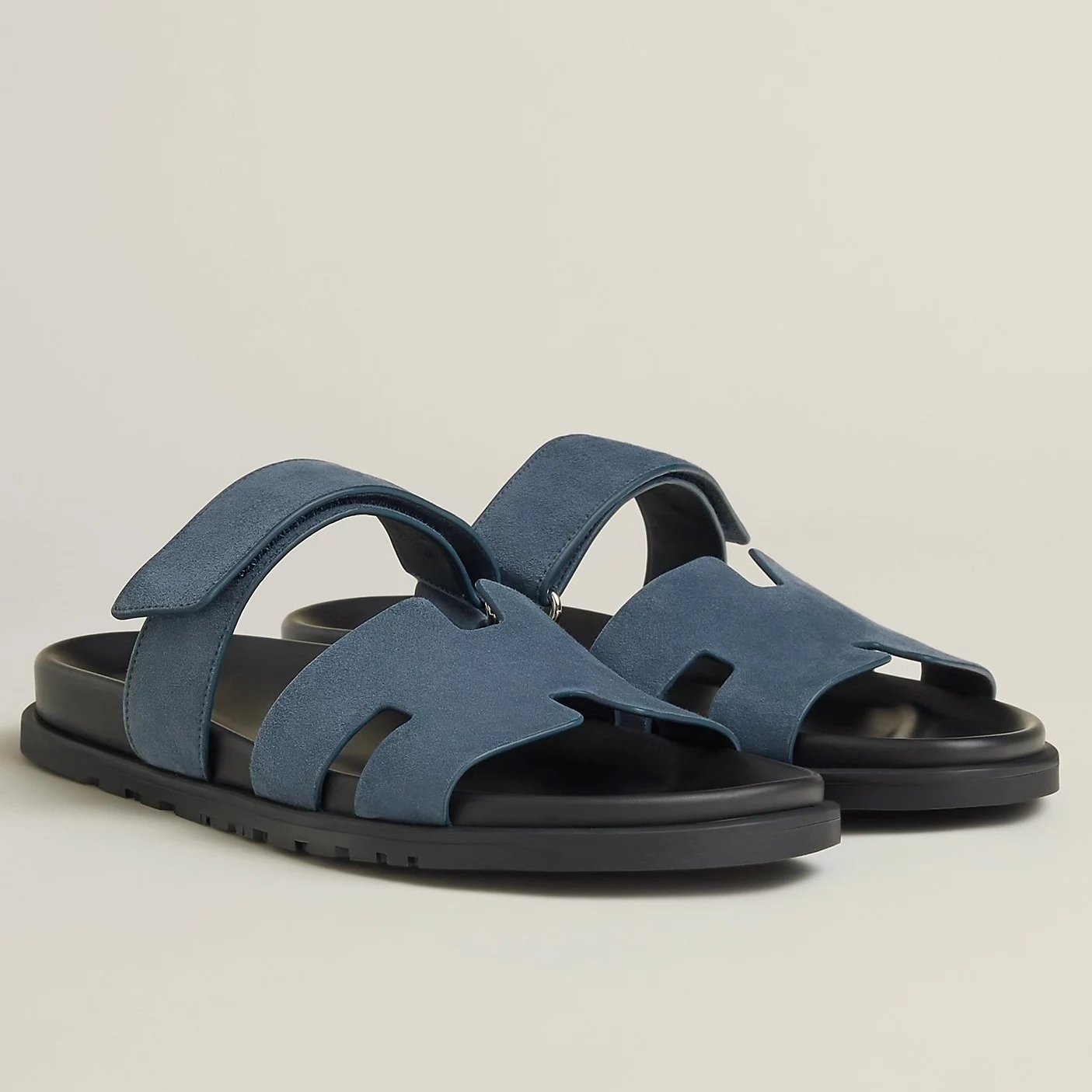 (1:1 replica) HERMES MEN S CHYPRE SANDALS IN BLUE SUEDE CALFSKIN HMSD010