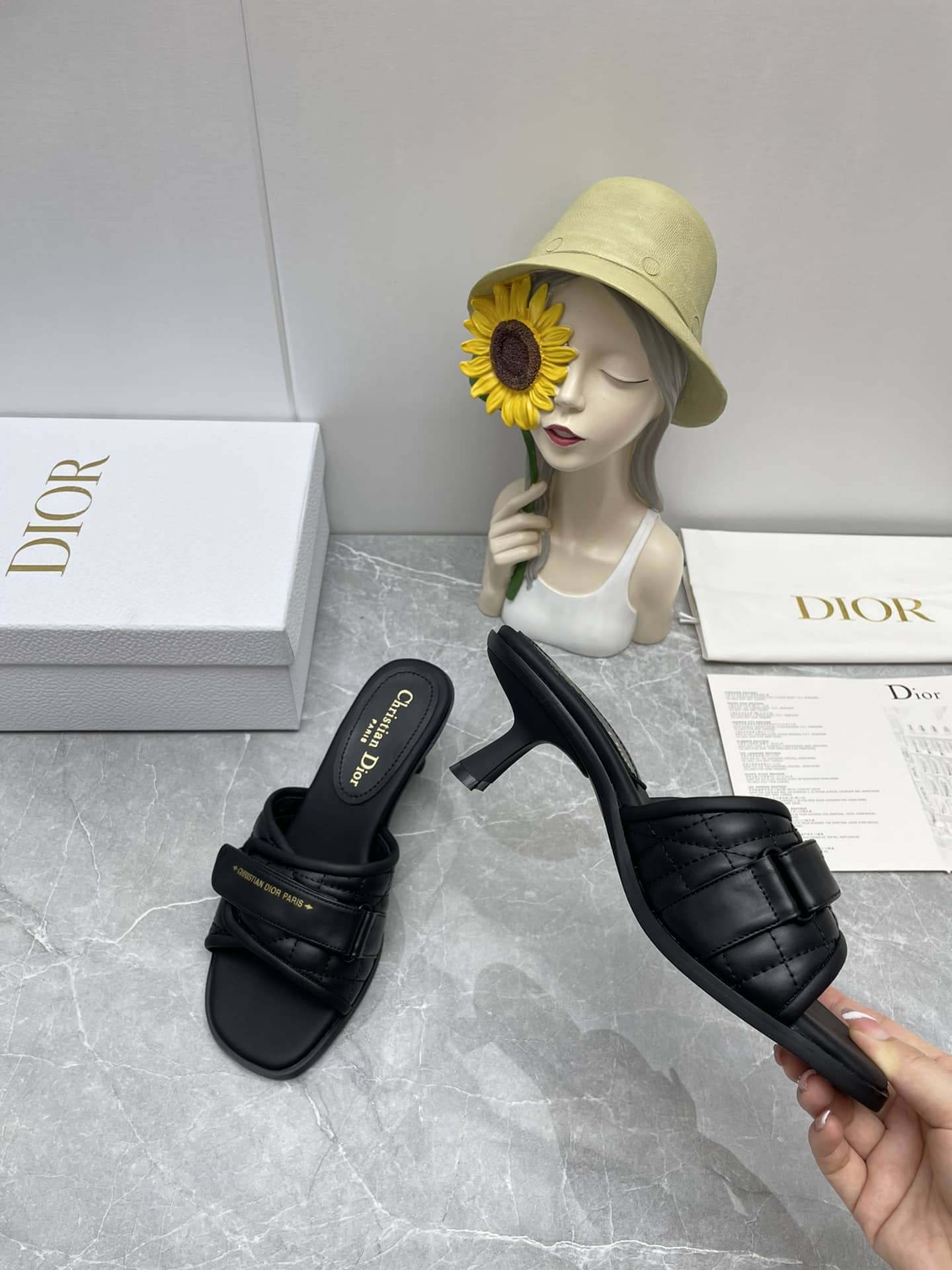 (1:1 replica) Christian Dior Women s Dio(r)evolution Heeled Slide Black For Women CD KCQ731CQC_S900