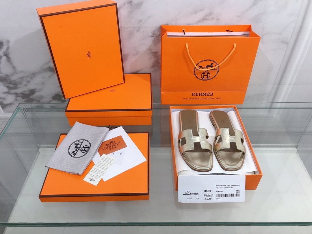 (1:1 replica) Hermes Oran Sandal Gold For Women, Women s Shoes H122086Z