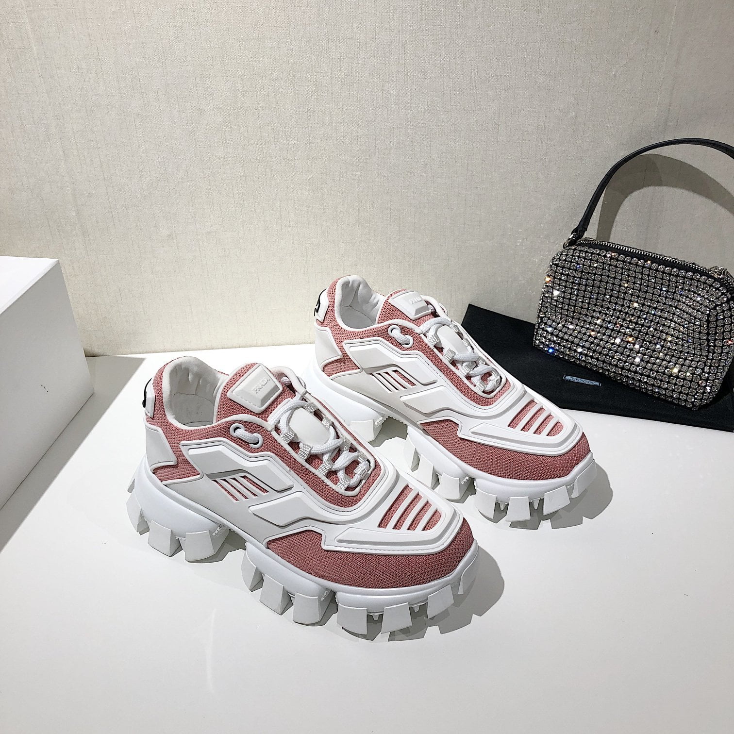 (1:1 replica) Prada Cloudbust Thunder Sneakers Pink And White For Women PRD