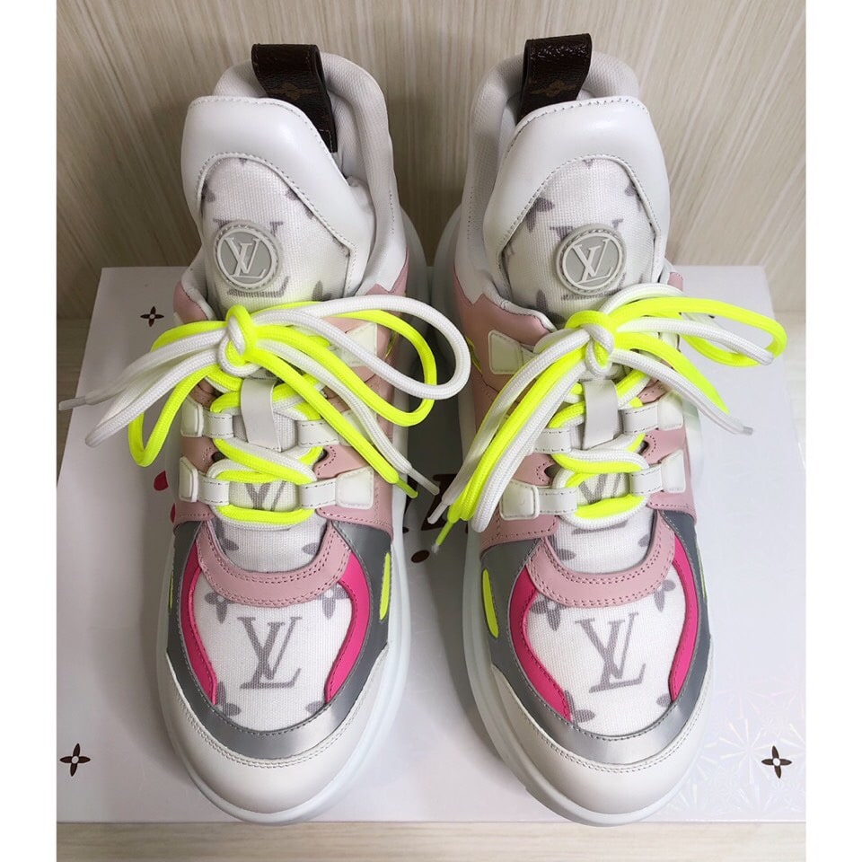 (1:1 replica) Louis Vuitton Women s LV Archlight Sneaker Pink For Women LV