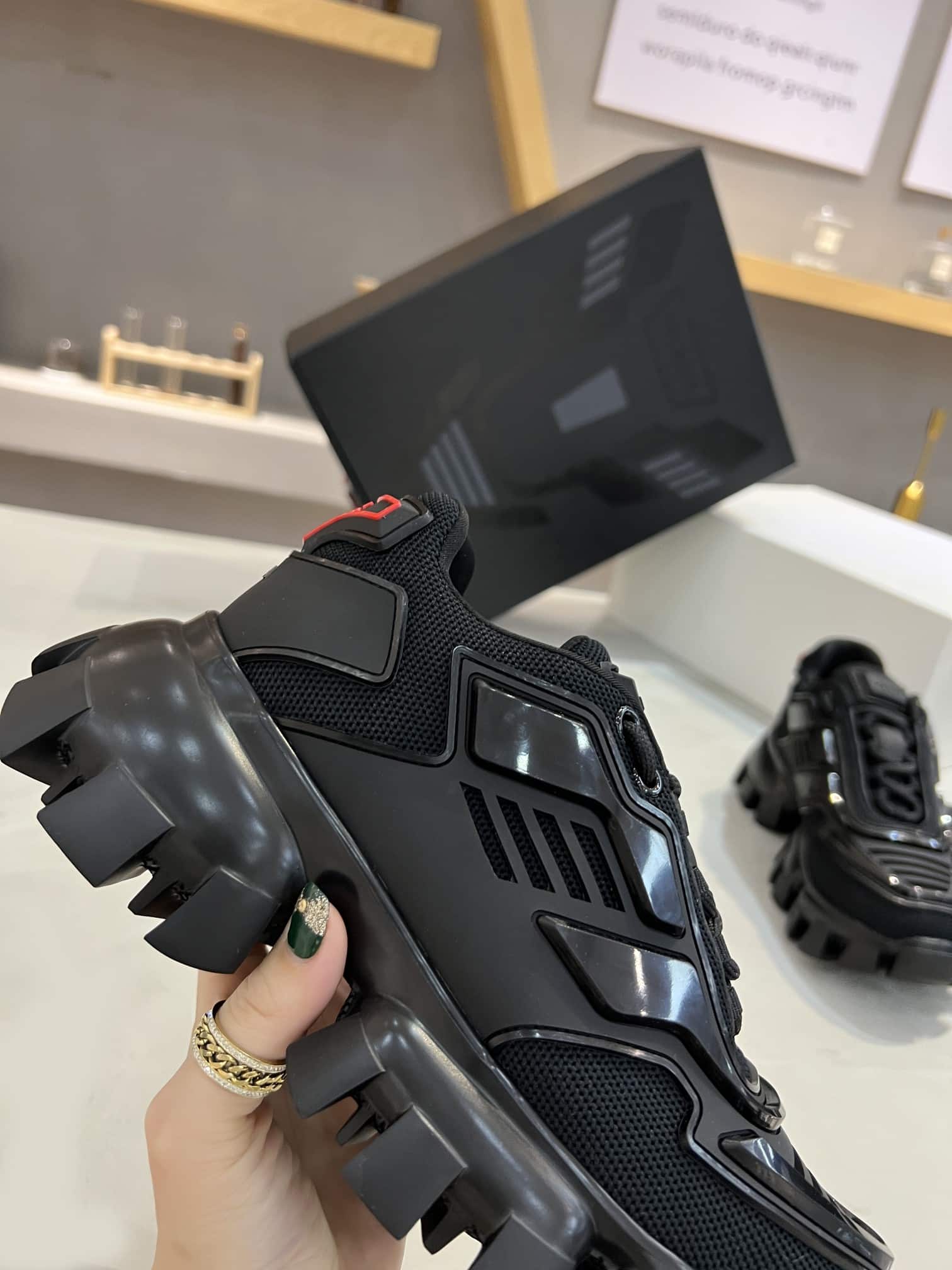 (1:1 replica) Prada Cloudbust Thunder Sneakers Black For Women PRD 1E819L_3KR2_F0002_F_050